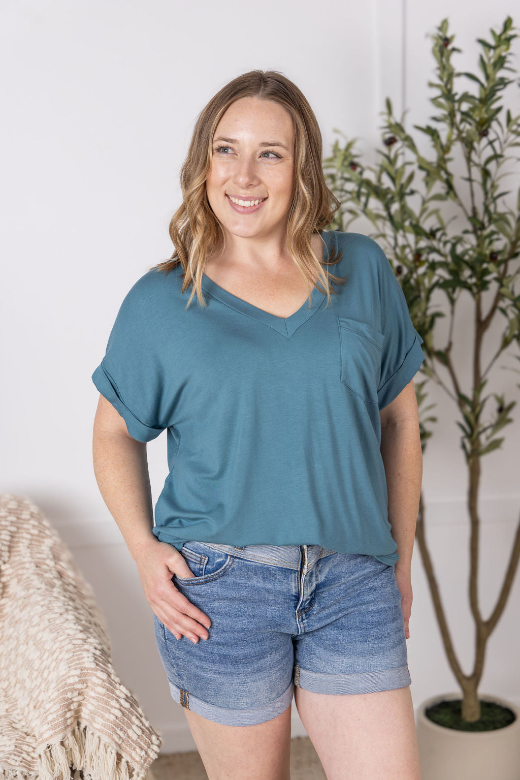 Michelle Mae Sierra Pocket Top - Light Teal