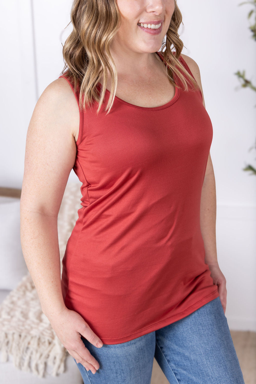 Michelle Mae Luxe Crew Tank - Papaya