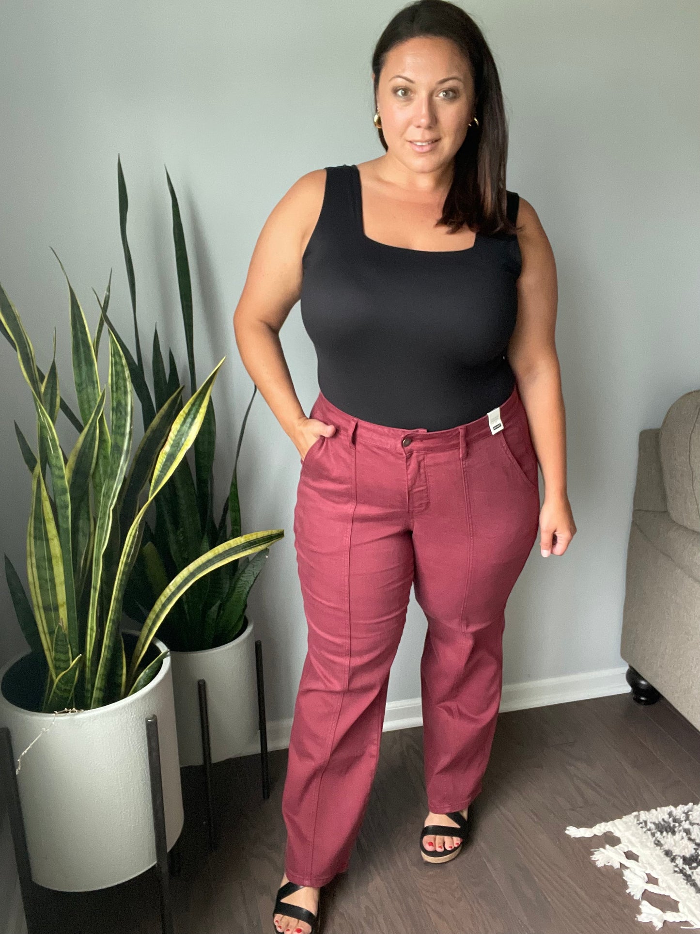 Phoebe High Rise Front Seam Straight Jeans in Burgundy
