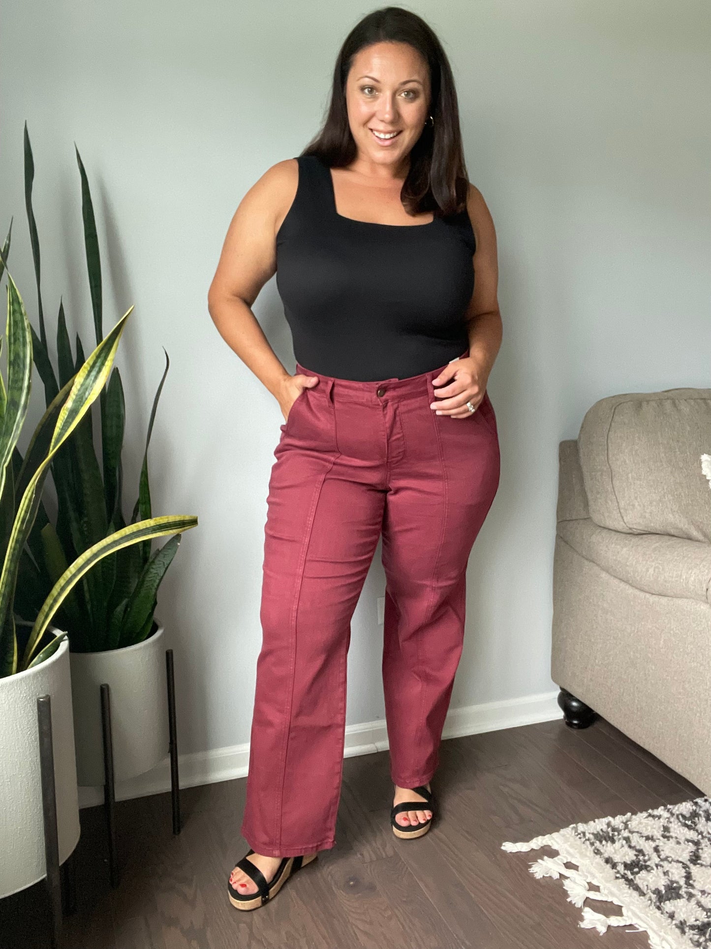 Phoebe High Rise Front Seam Straight Jeans in Burgundy
