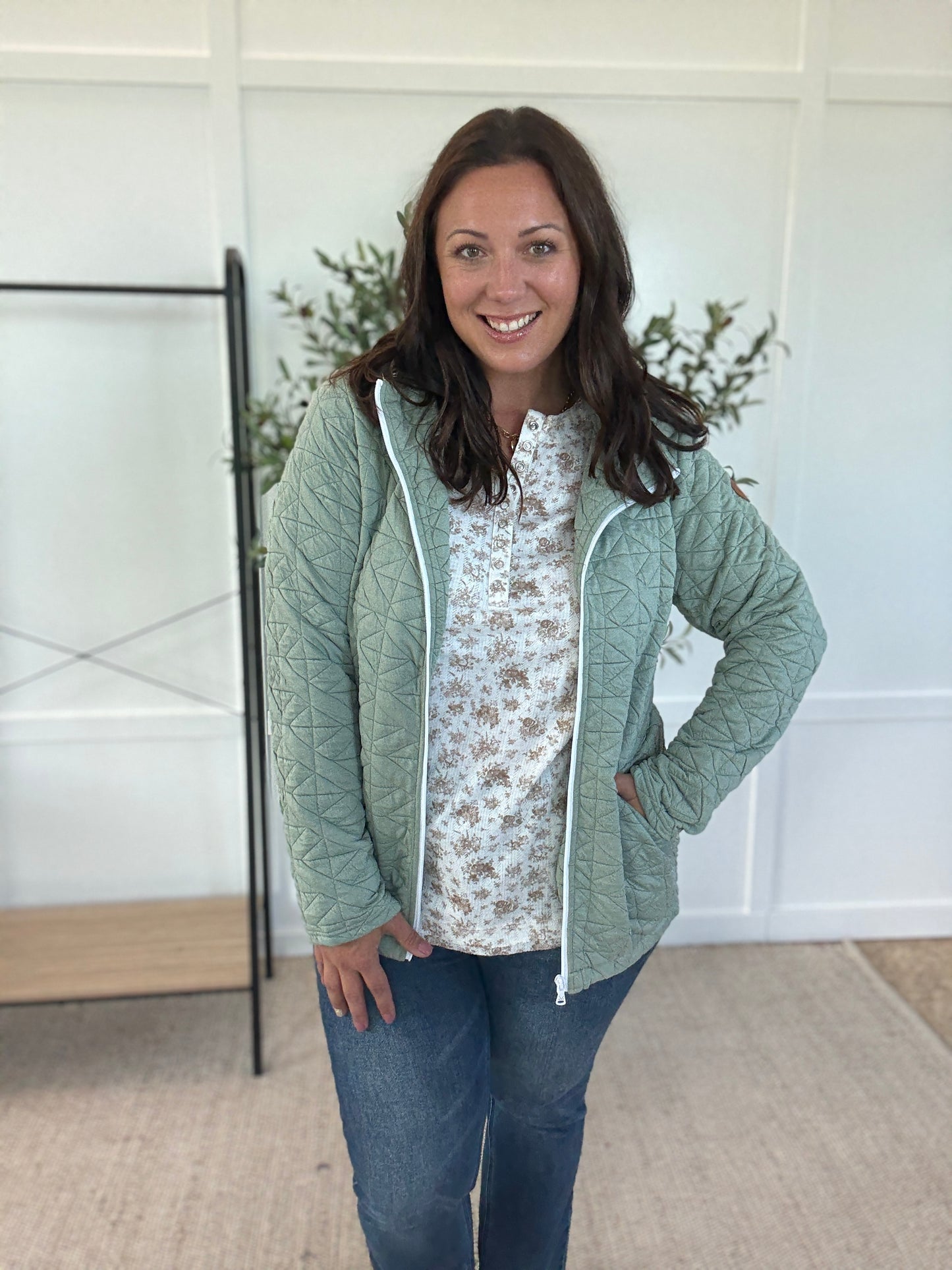 Michelle Mae Button Snap Henley Top - Tan Micro Floral