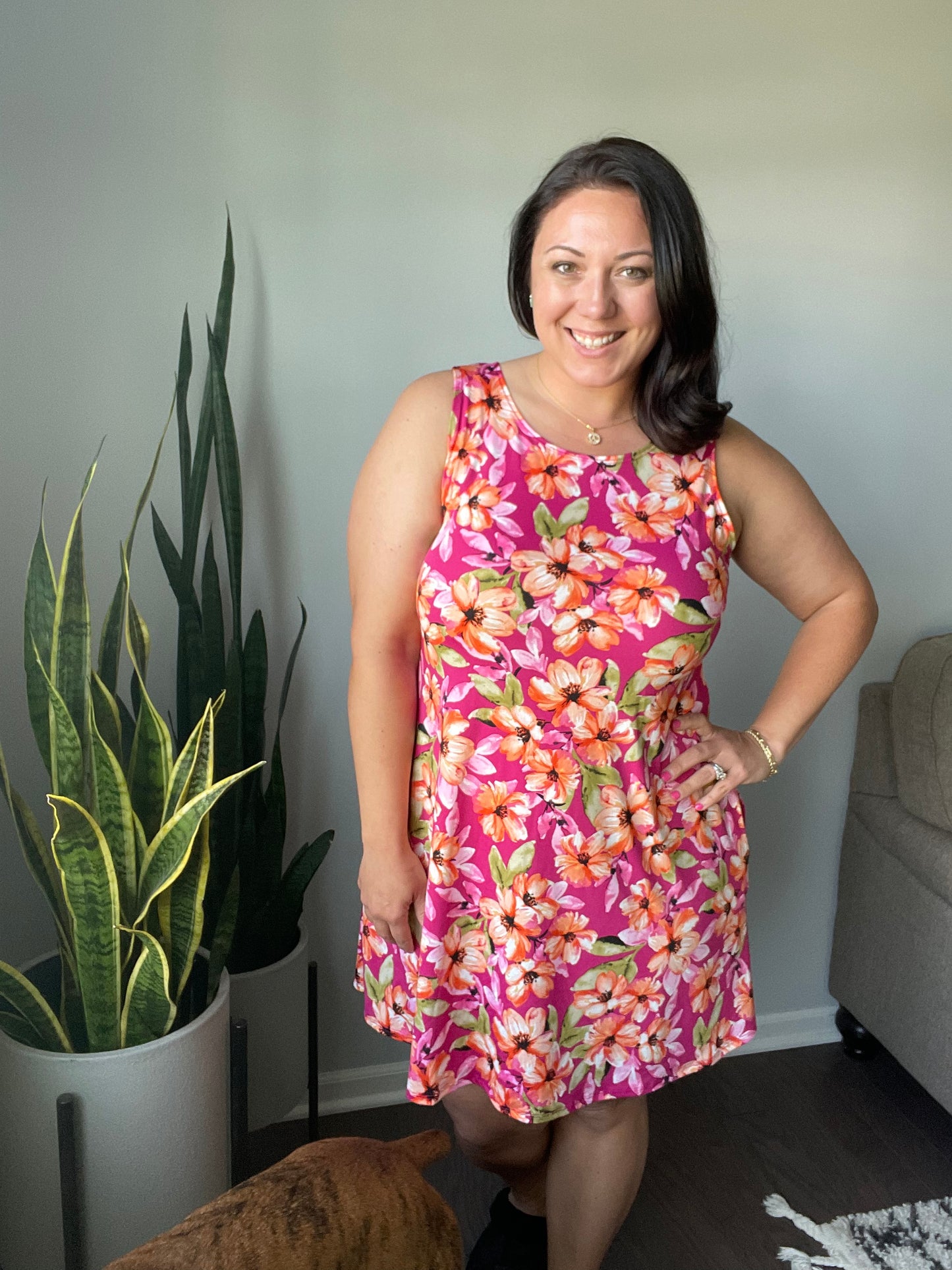 Sleeveless Dress With Pockets In Fuchsia Florals