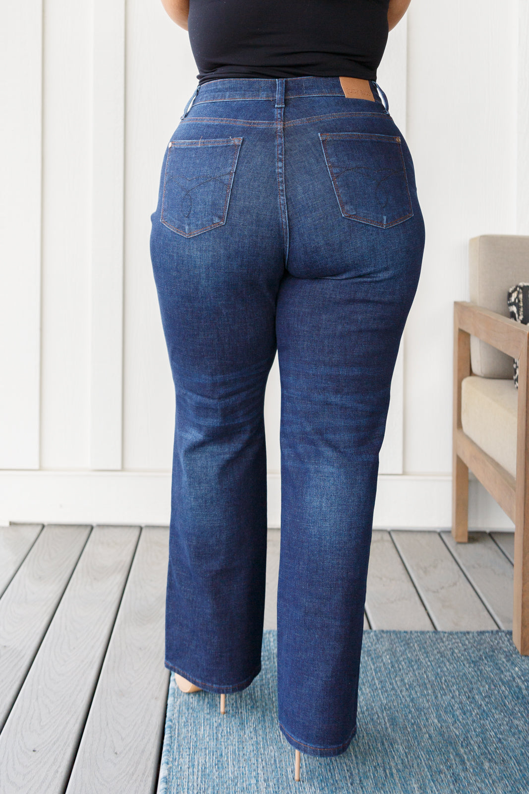 Coffee Break High Rise Button-Fly Straight Jeans
