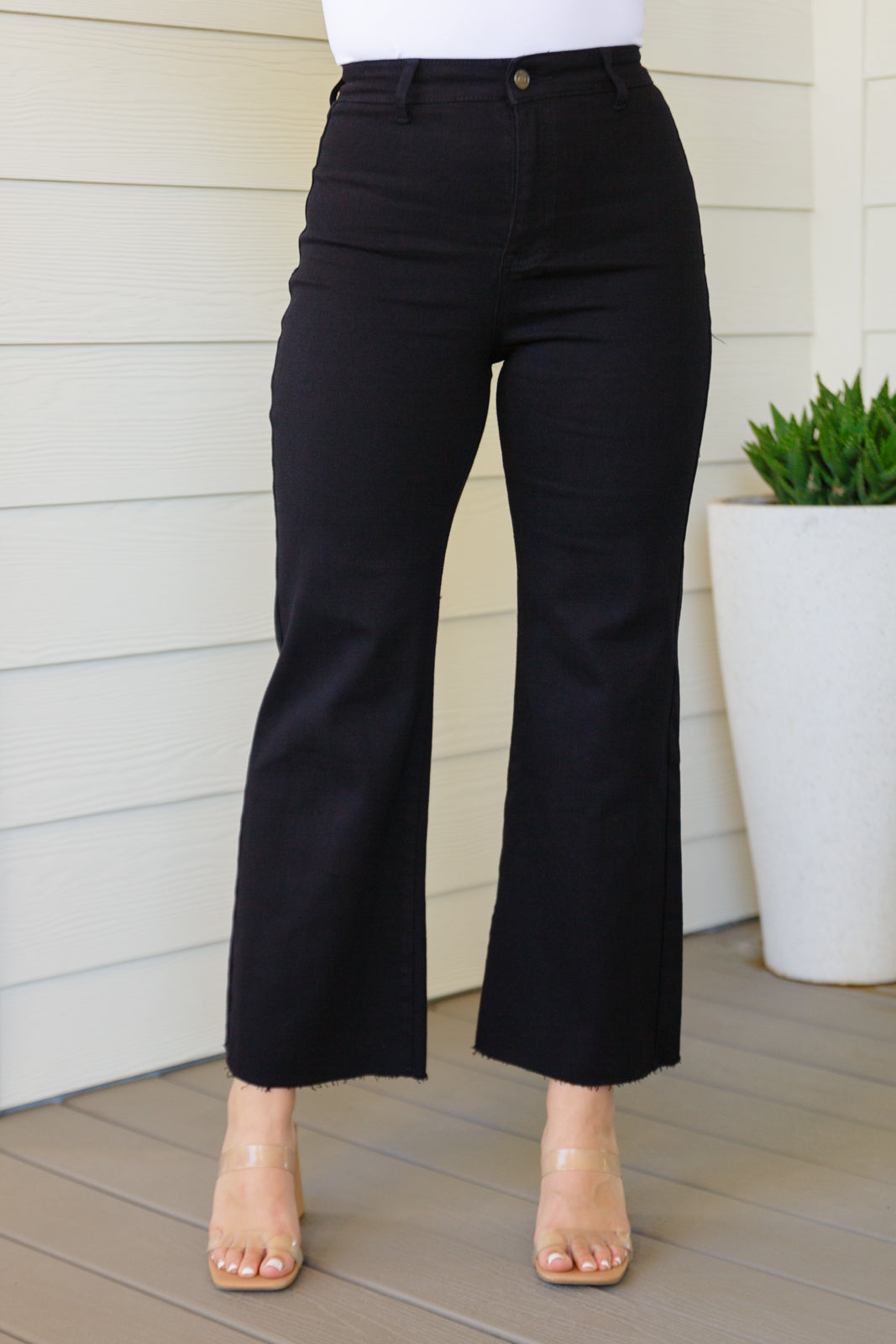 Sample: August High Rise Wide Leg Crop Jeans in Black