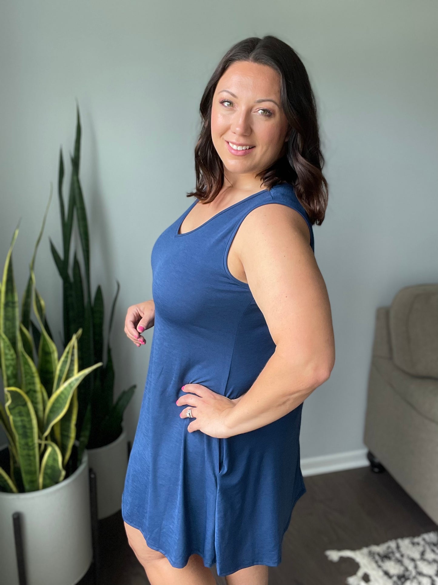 Sleeveless Dress With Pockets In Navy