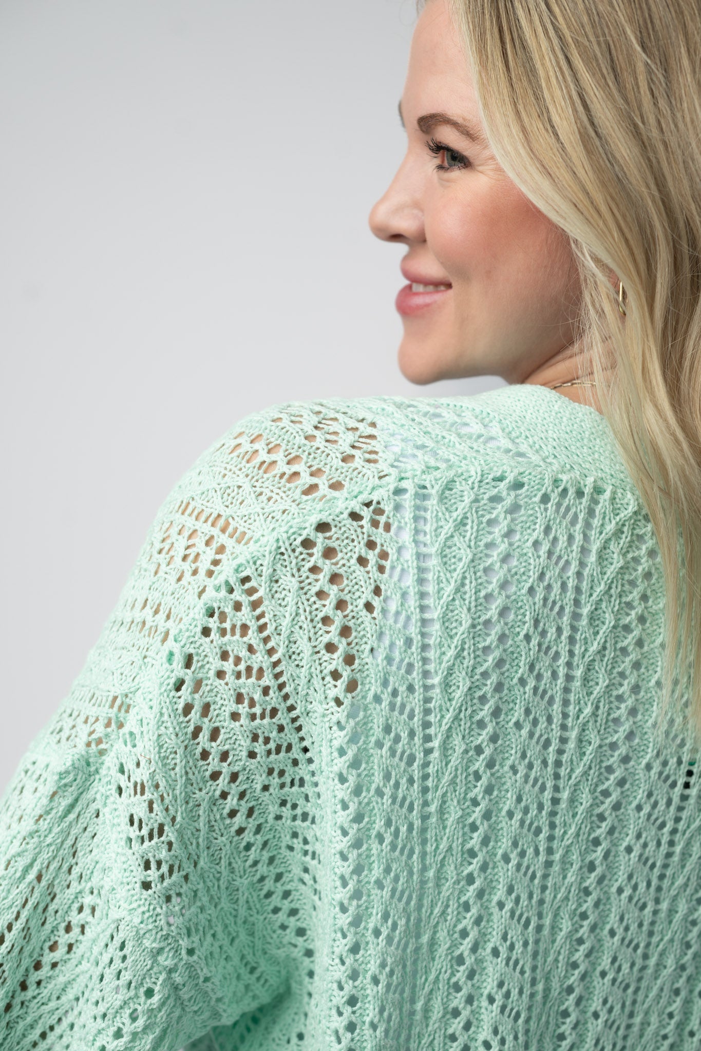 Michelle Mae Callie Cropped Cardigan - Mint
