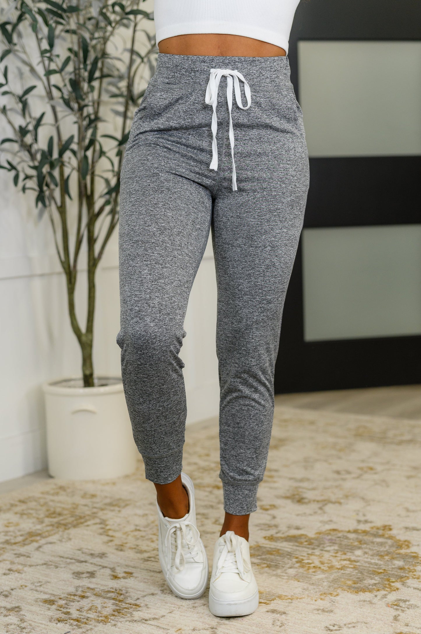 Giving the Run Around Joggers in Heathered Gray
