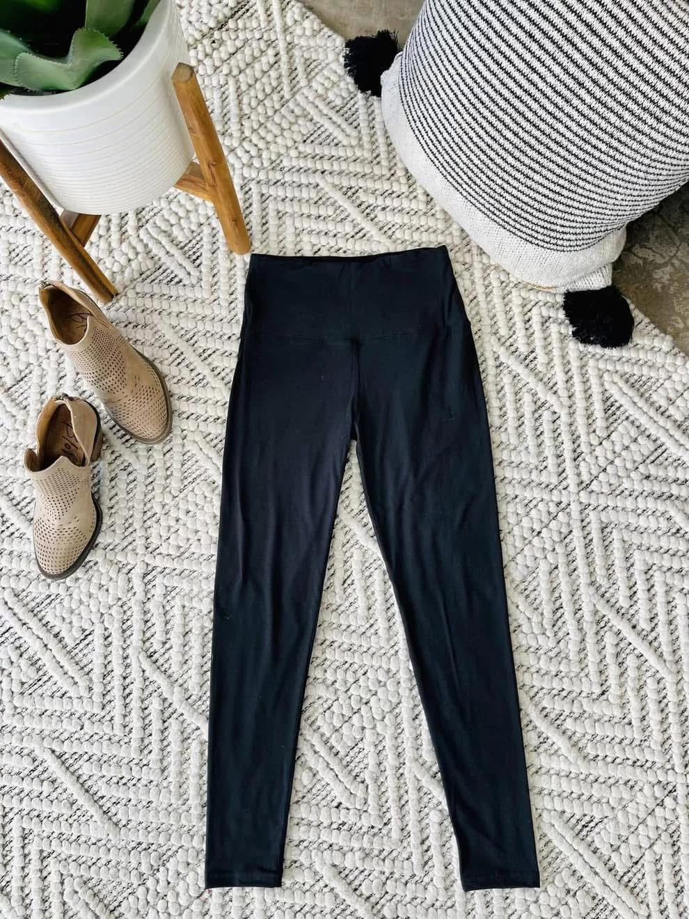 Anchored Arrows CozyLayer Fleece Lined Leggings with Pockets