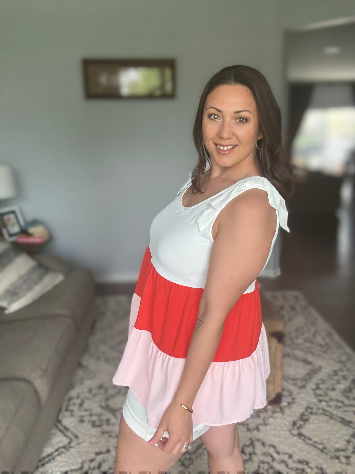 Lime 'N' Chili Color Block Sleeveless Tie Shoulder Babydoll Top in Coral Combo