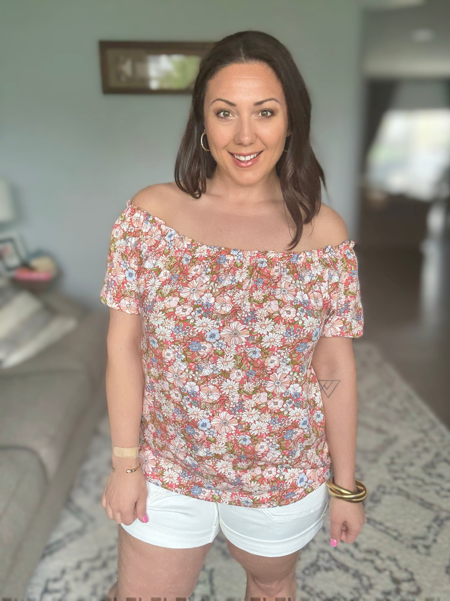 Lime 'N' Chili Floral Print Short Sleeve Off-The-Shoulder Blouse in Coral