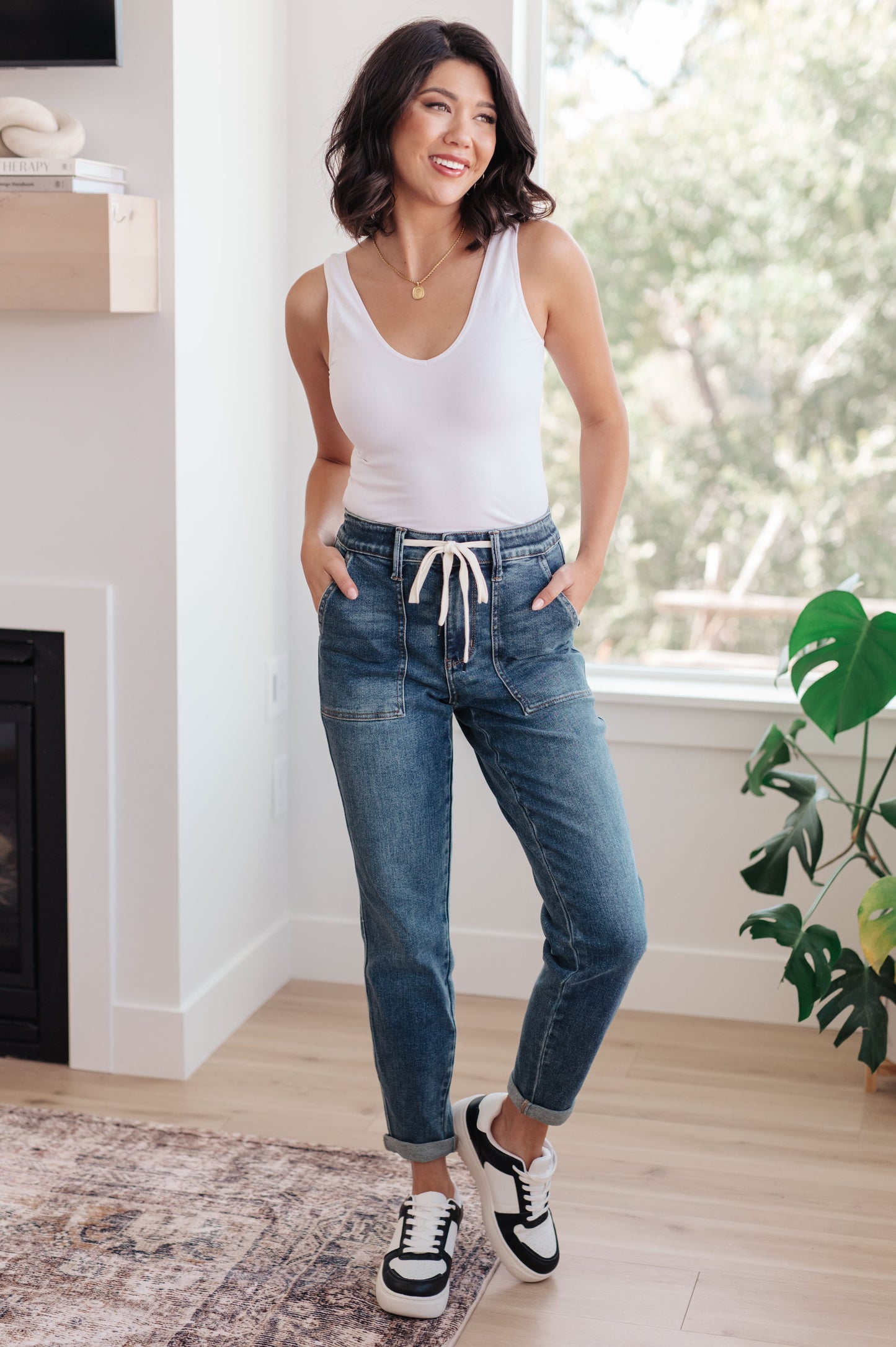 Payton 2.0 Pull On Denim Joggers in Medium Wash
