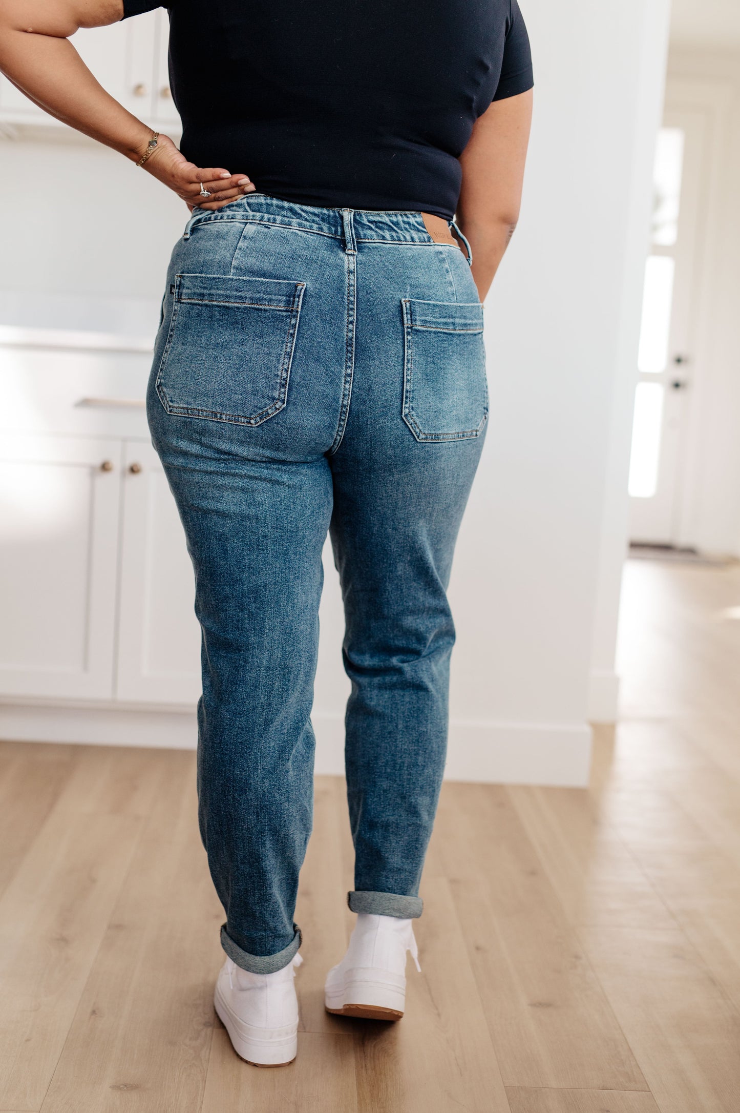 Payton 2.0 Pull On Denim Joggers in Medium Wash