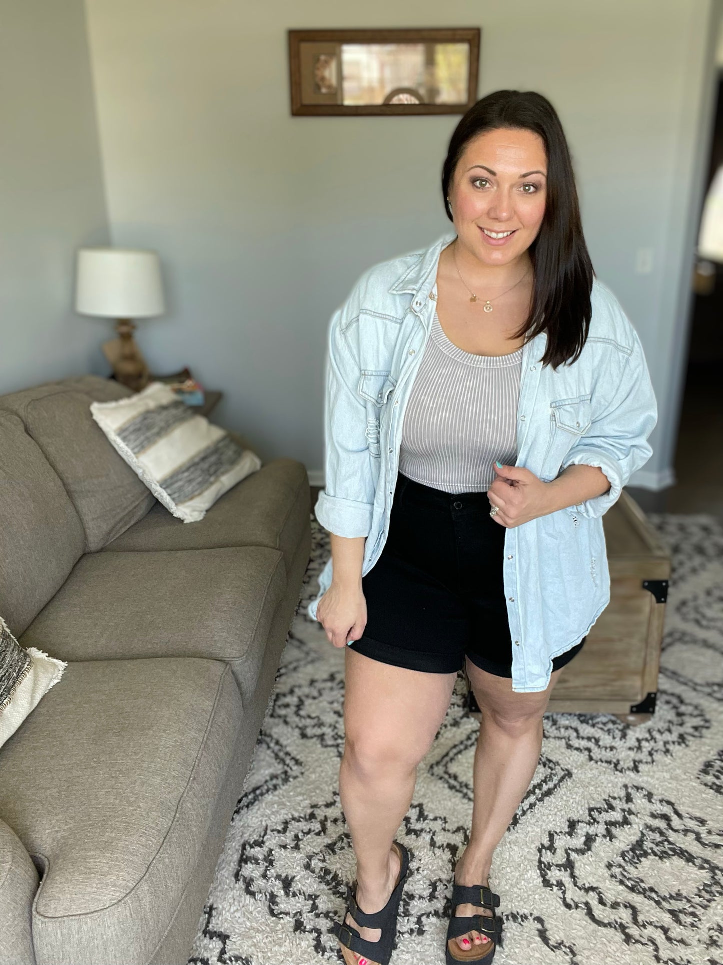 Ava High Rise Control Top Cuffed Shorts in Black