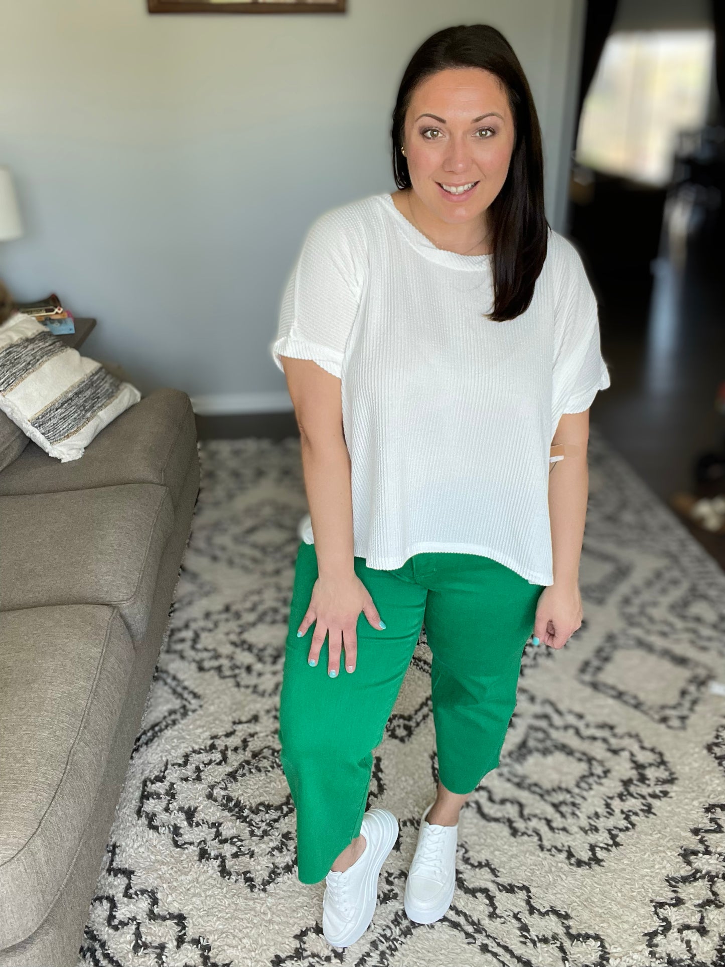 Lisa High Rise Control Top Wide Leg Crop Jeans in Kelly Green