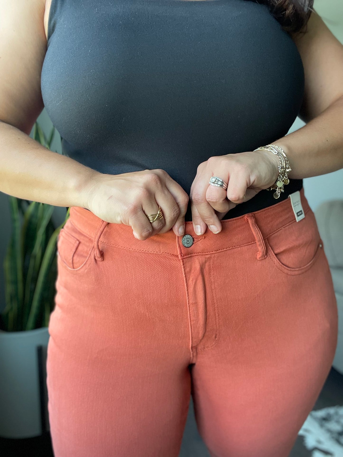 Autumn Mid Rise Slim Bootcut Jeans in Terracotta