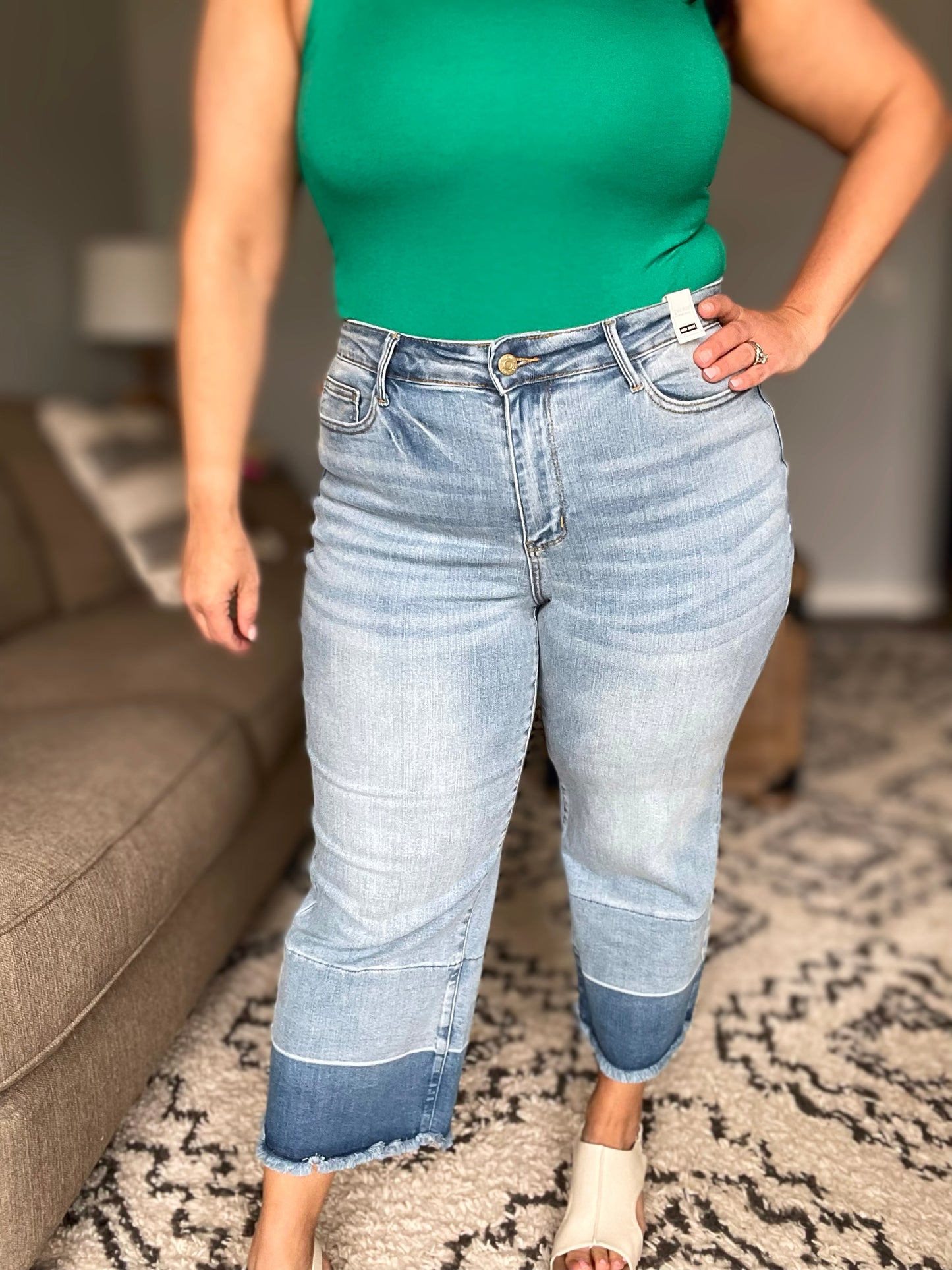 Olivia High Rise Wide Leg Crop Jeans in Medium Wash