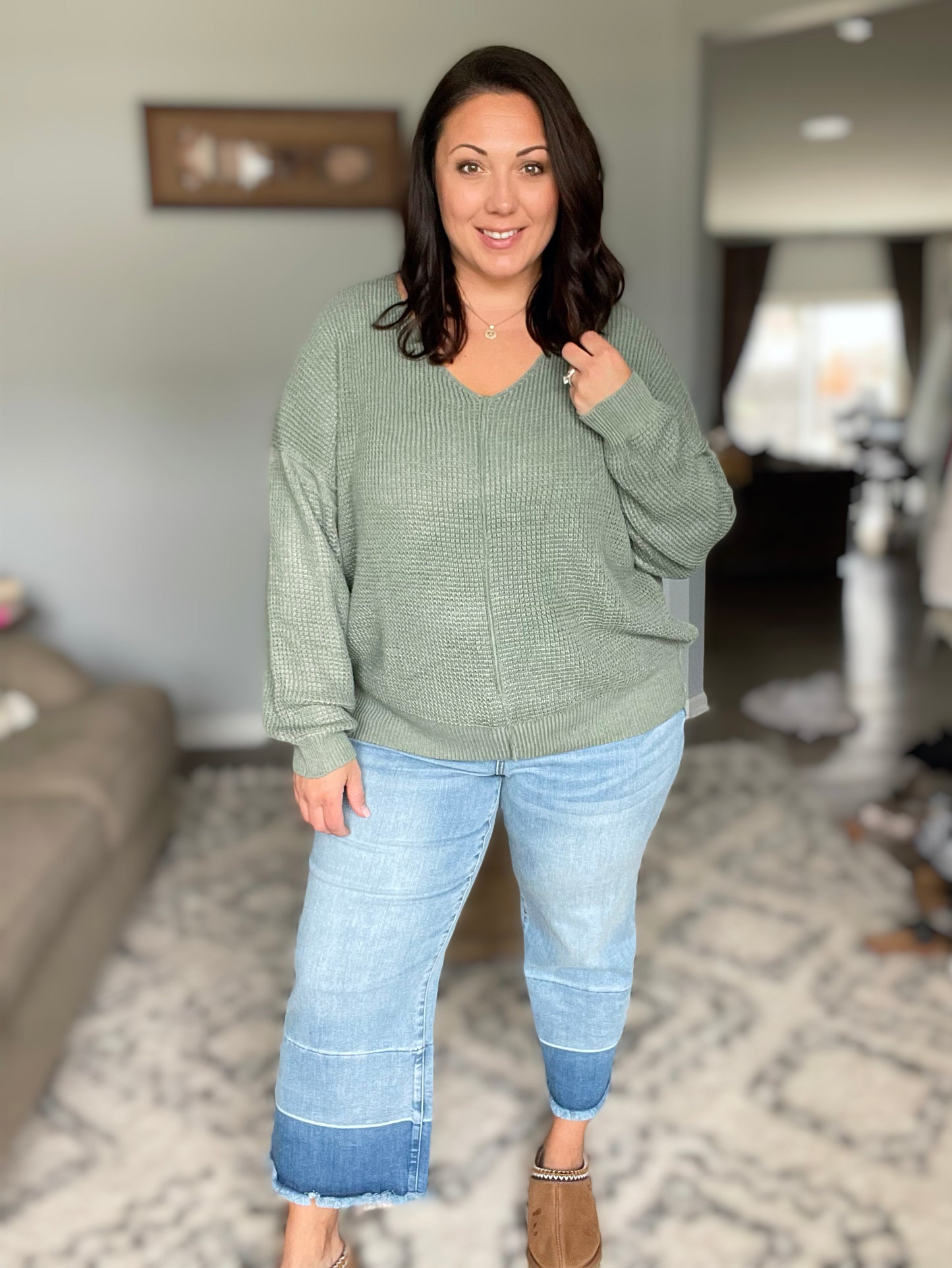 Olivia High Rise Wide Leg Crop Jeans in Medium Wash