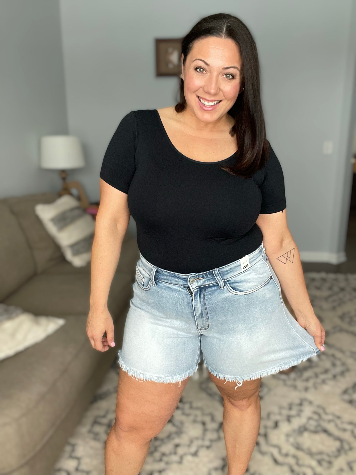 Jenny High Rise Cutoff Dad Shorts