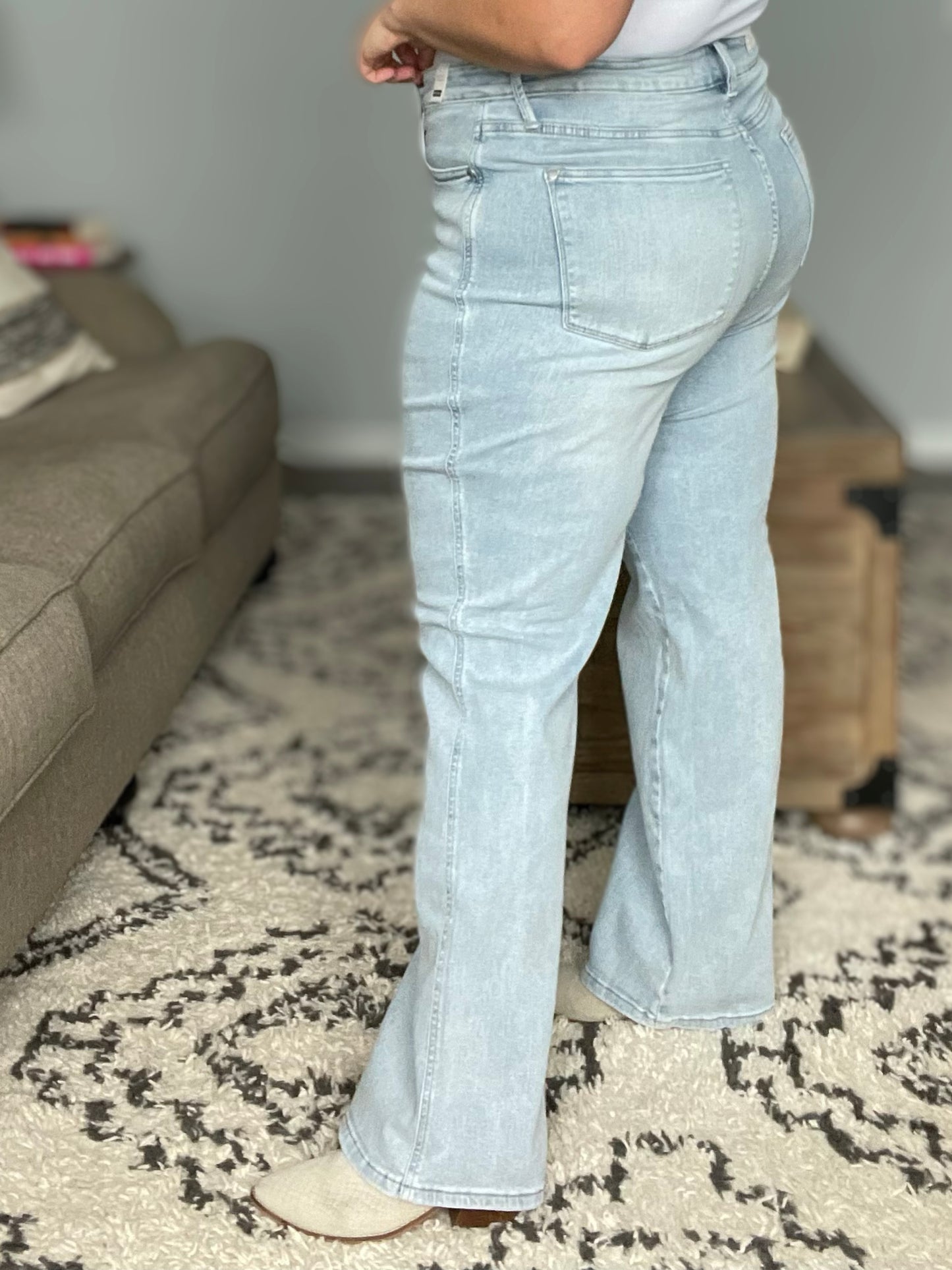 Brooke High Rise Control Top Vintage Wash Straight Jeans