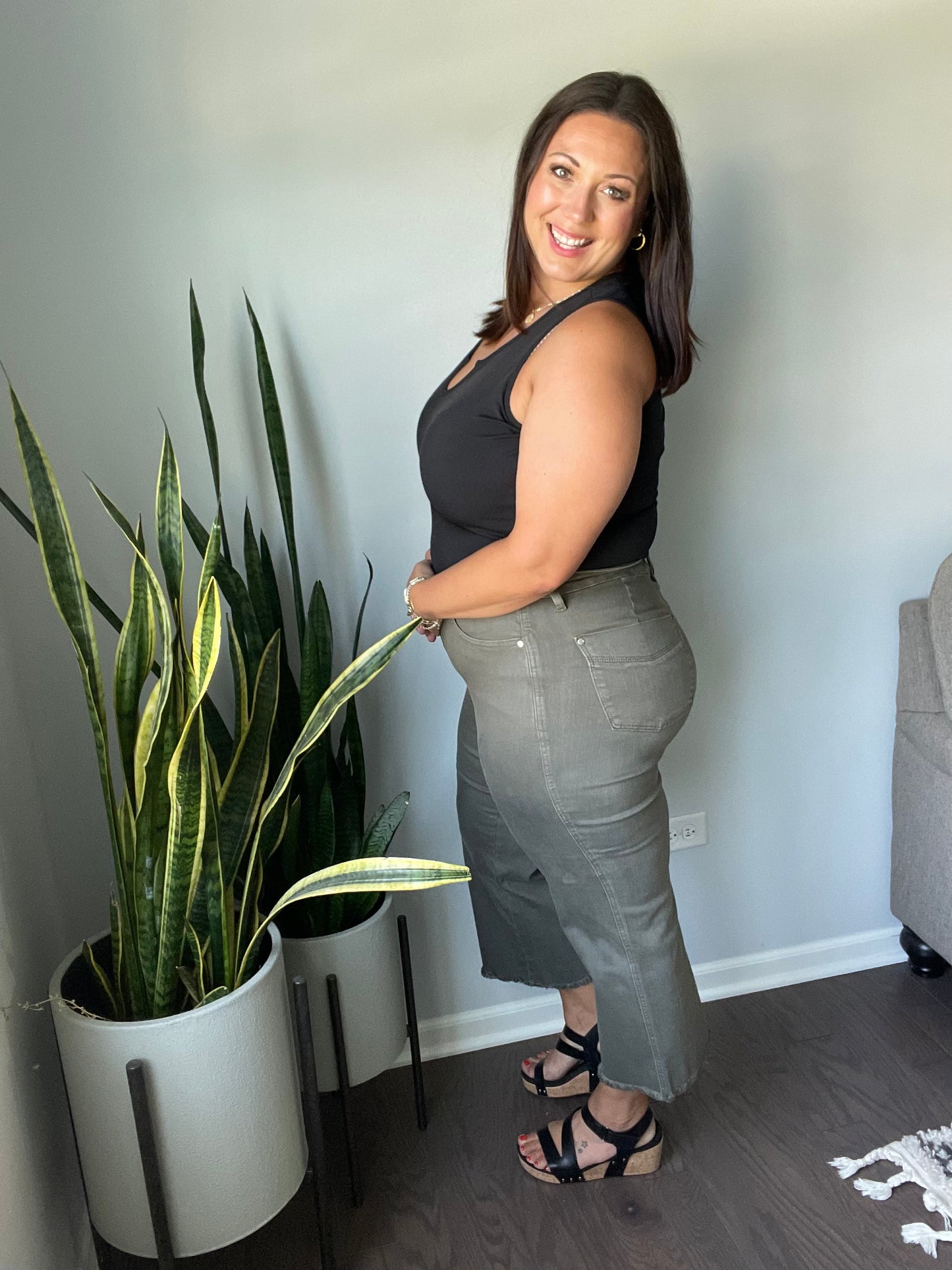 Harvey High Rise Control Top Wide Leg Crop Jeans in Olive