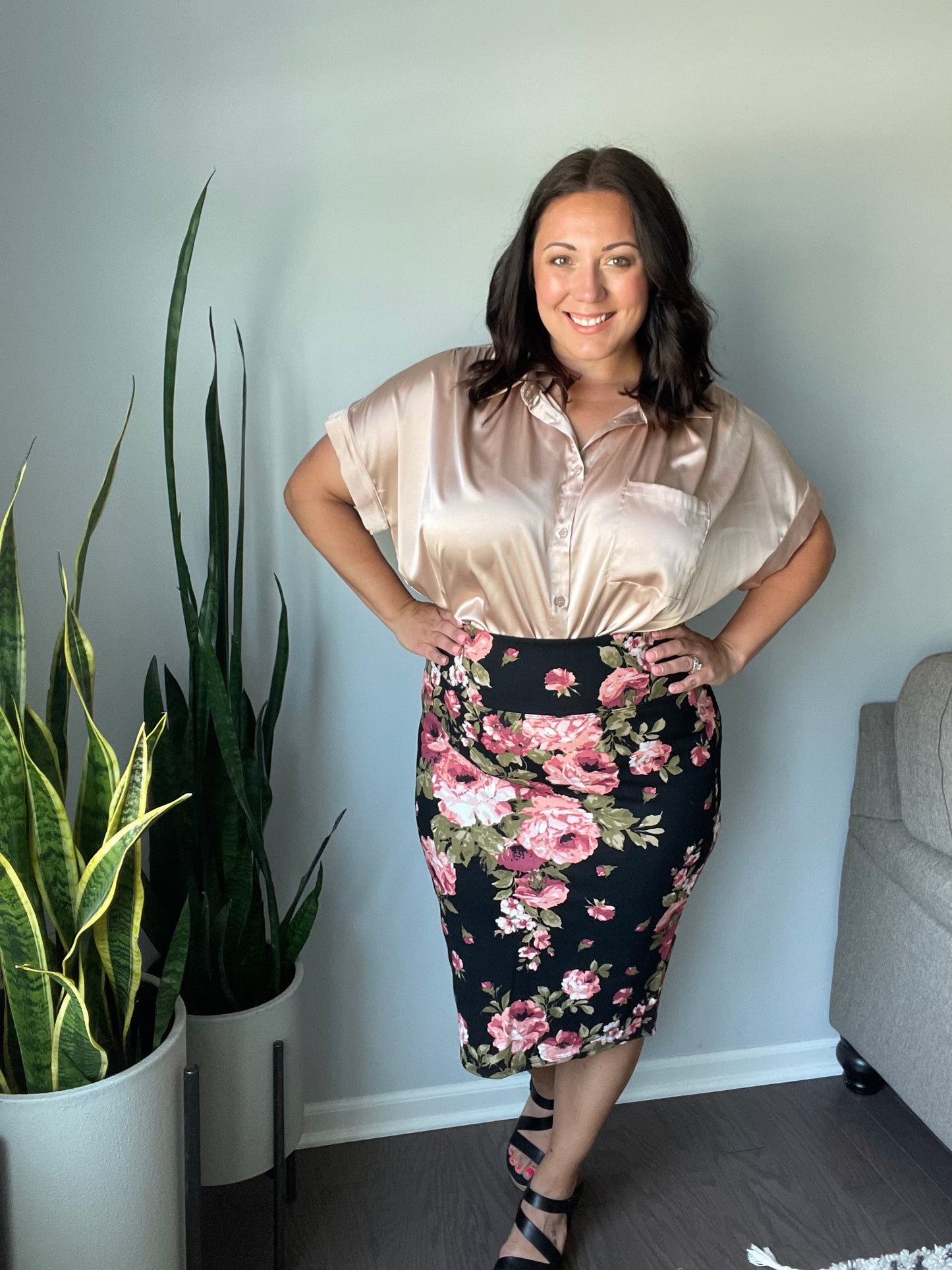 Perfectly Pristine Floral Pencil Skirt