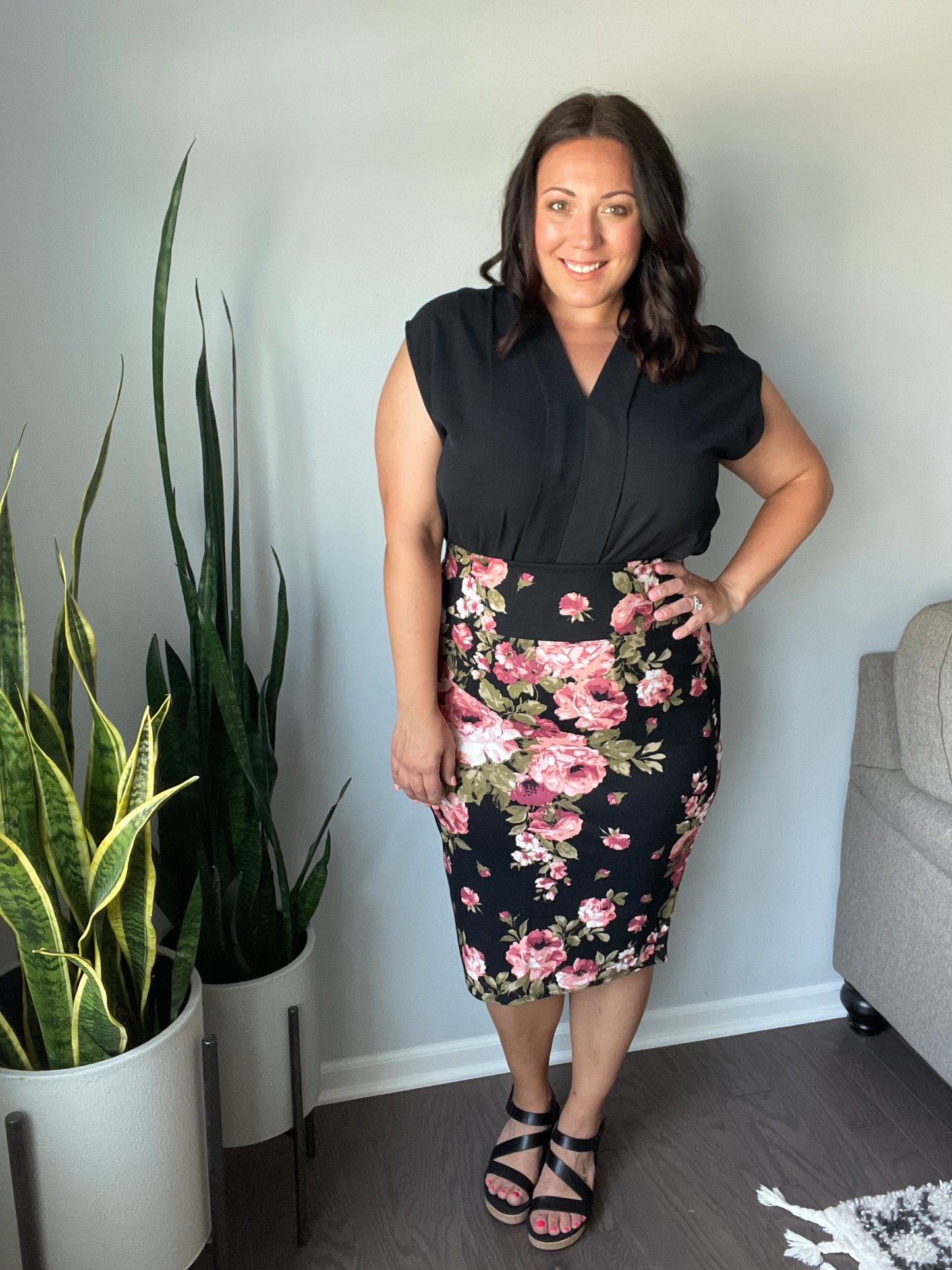 Perfectly Pristine Floral Pencil Skirt
