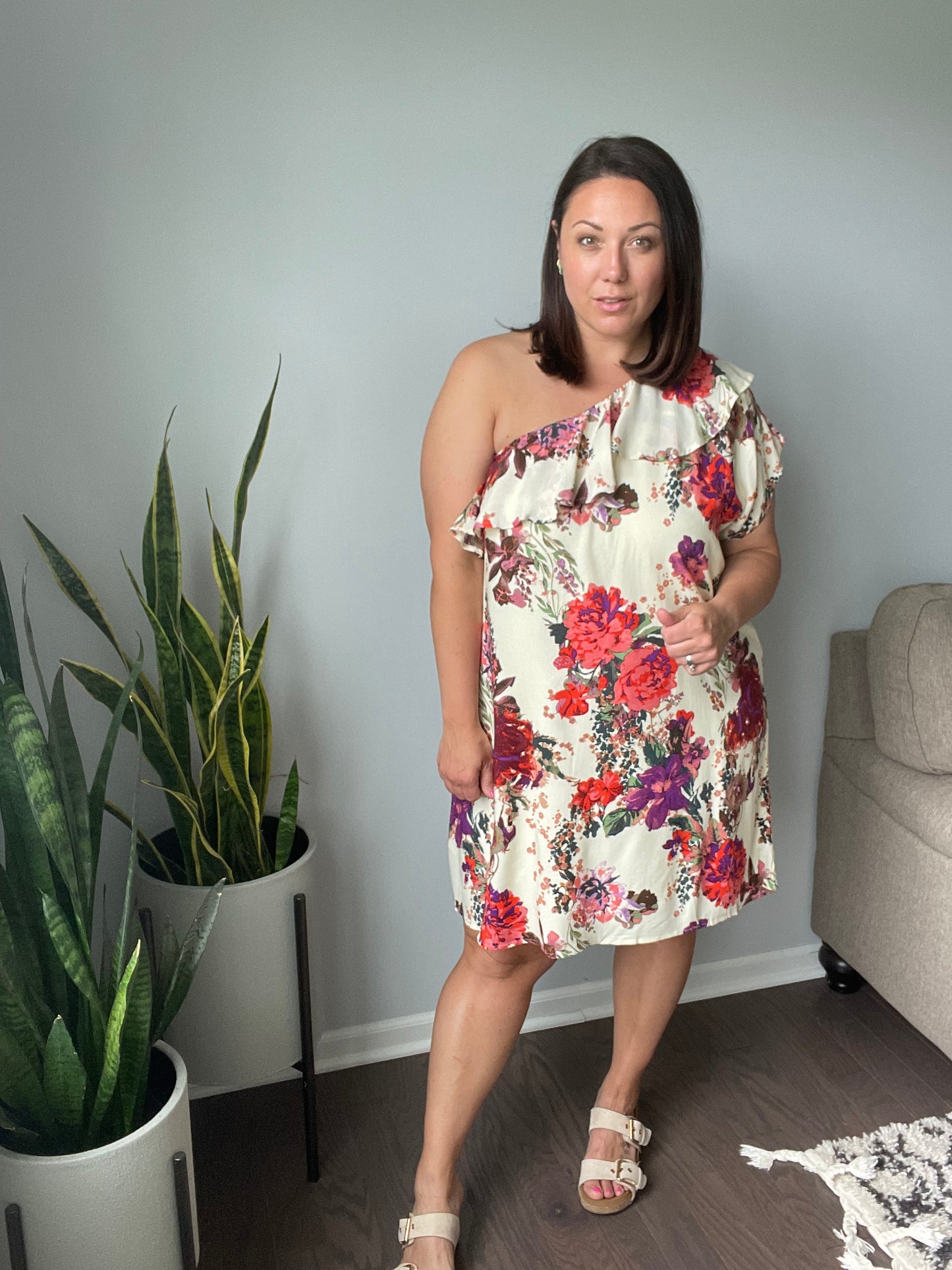 Total Wonder One Shoulder Floral Dress