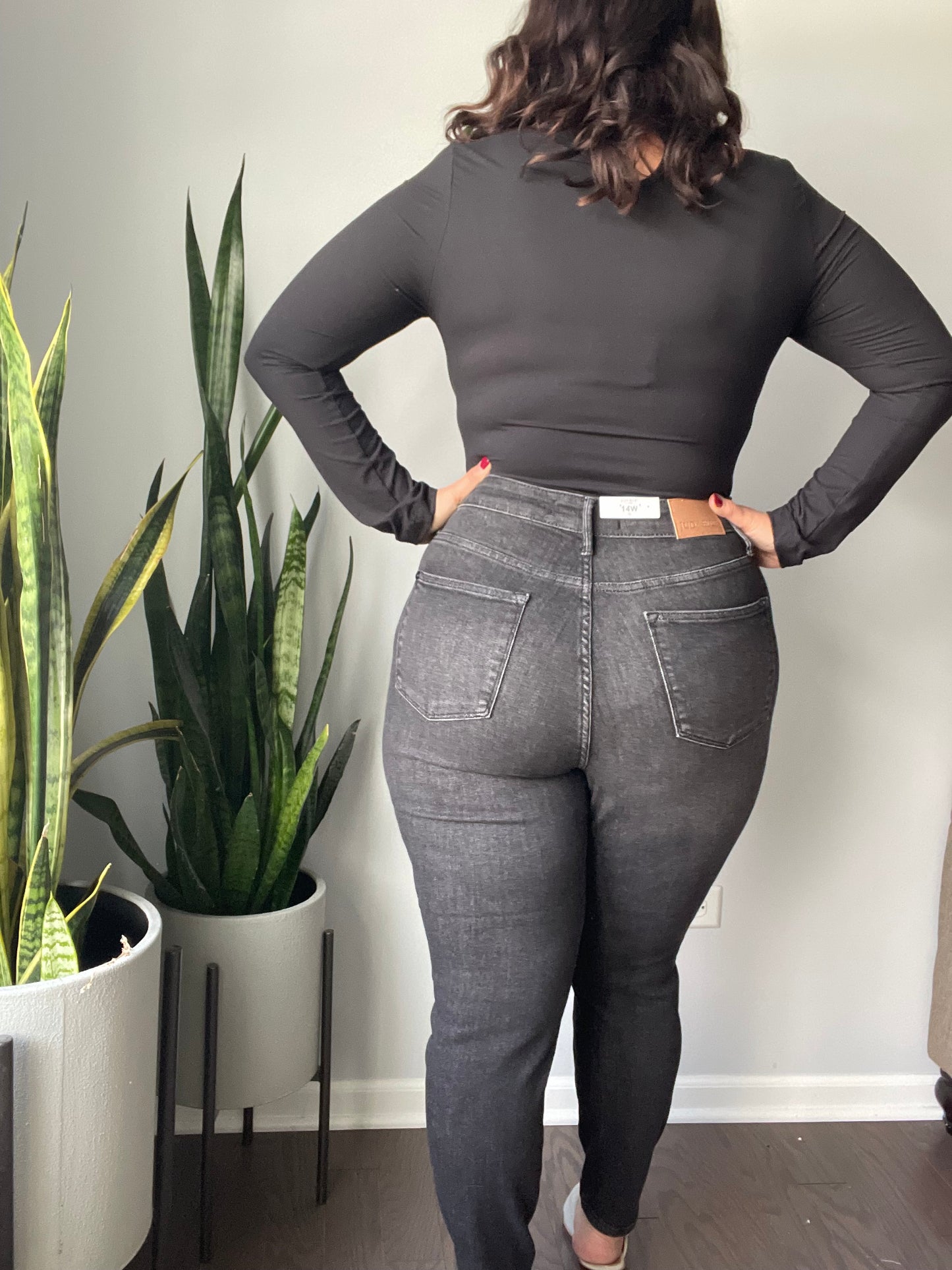 Take Me Higher Mega High Rise Tummy Control Skinny Jeans in Washed Black