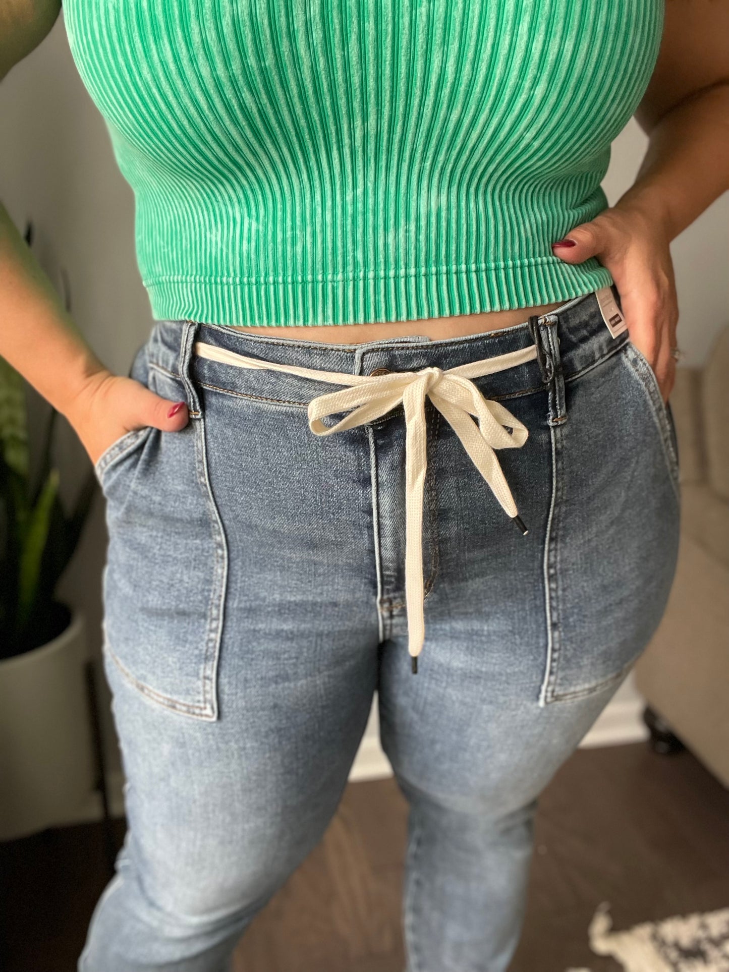 Payton 2.0 Pull On Denim Joggers in Medium Wash