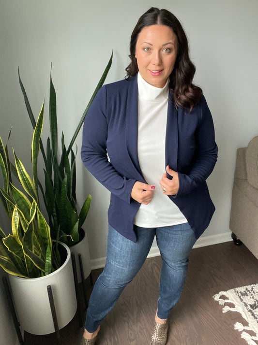 Fitted Blazer in Navy