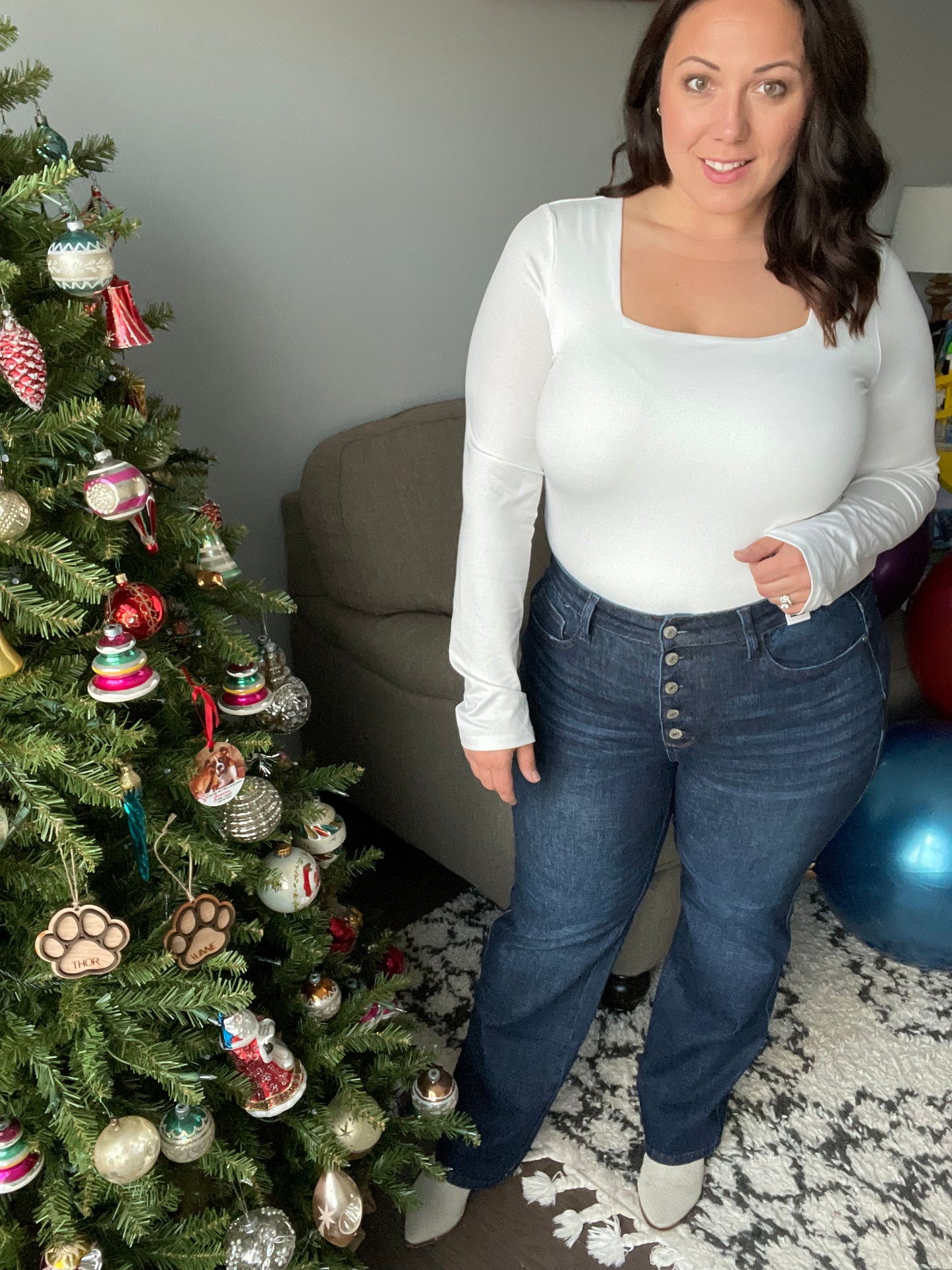 Coffee Break High Rise Button-Fly Straight Jeans