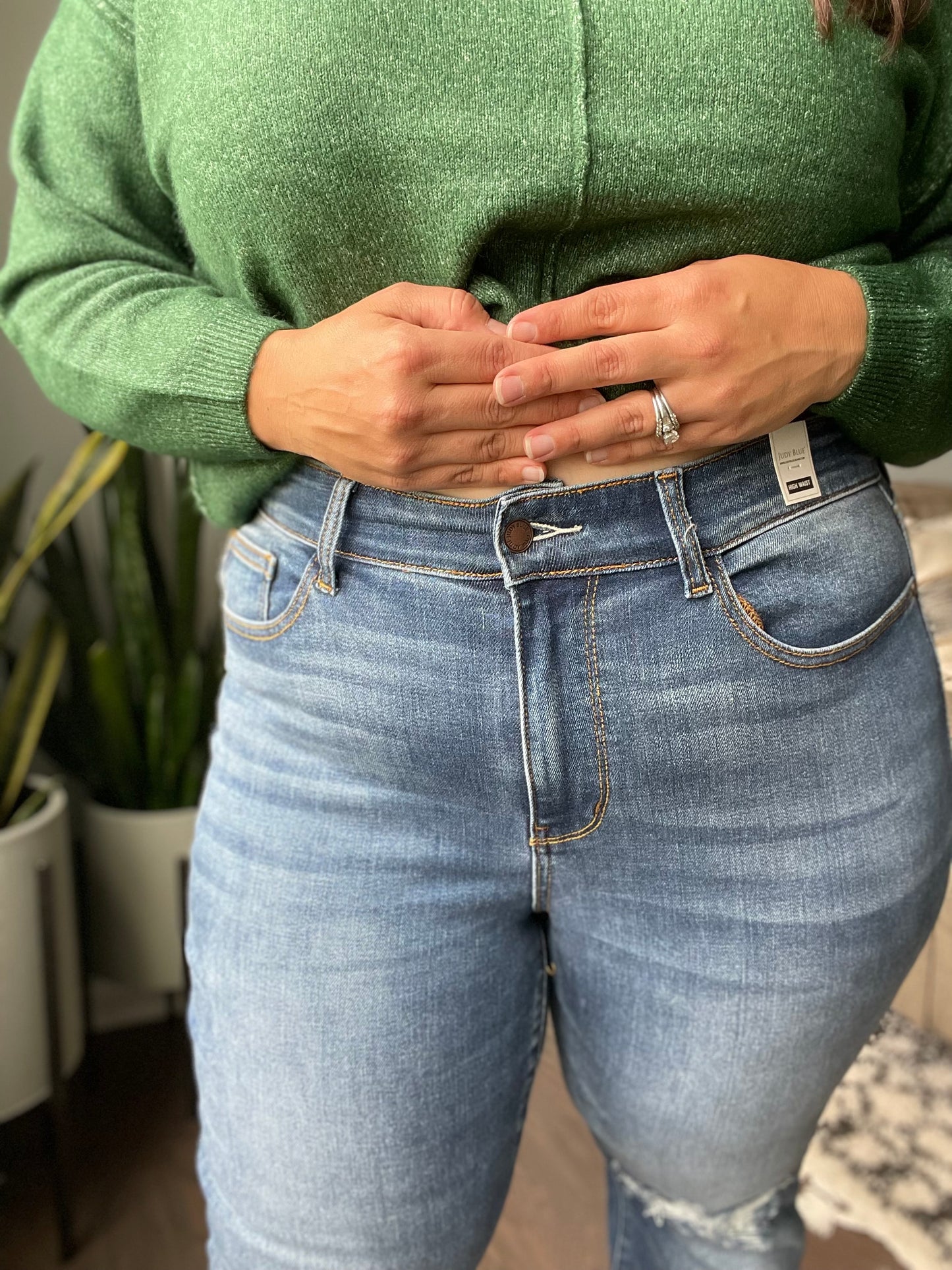 Morgan High Rise Distressed Straight Jeans