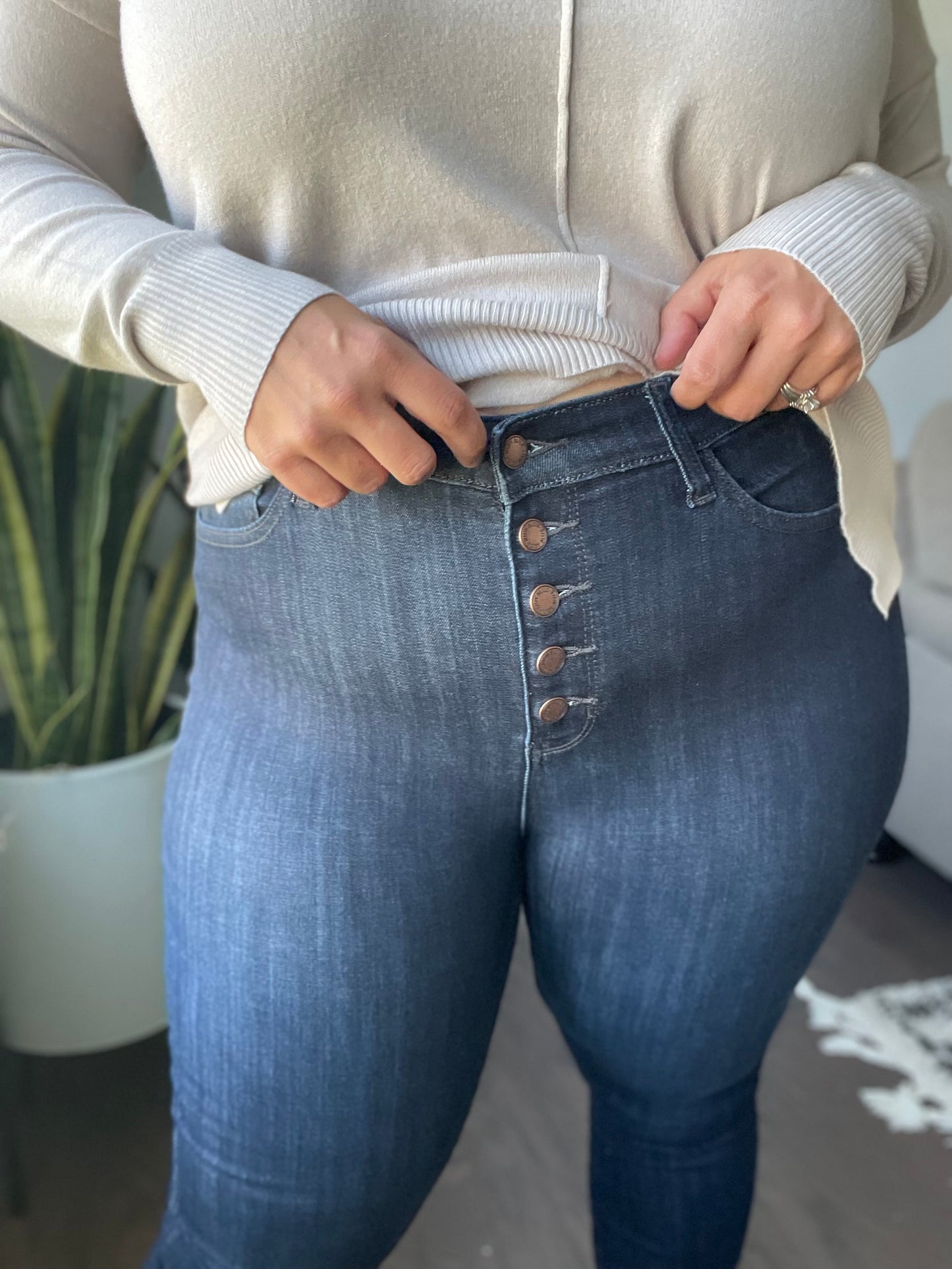 Celecia High Waist Hand Sanded Resin Skinny Jeans