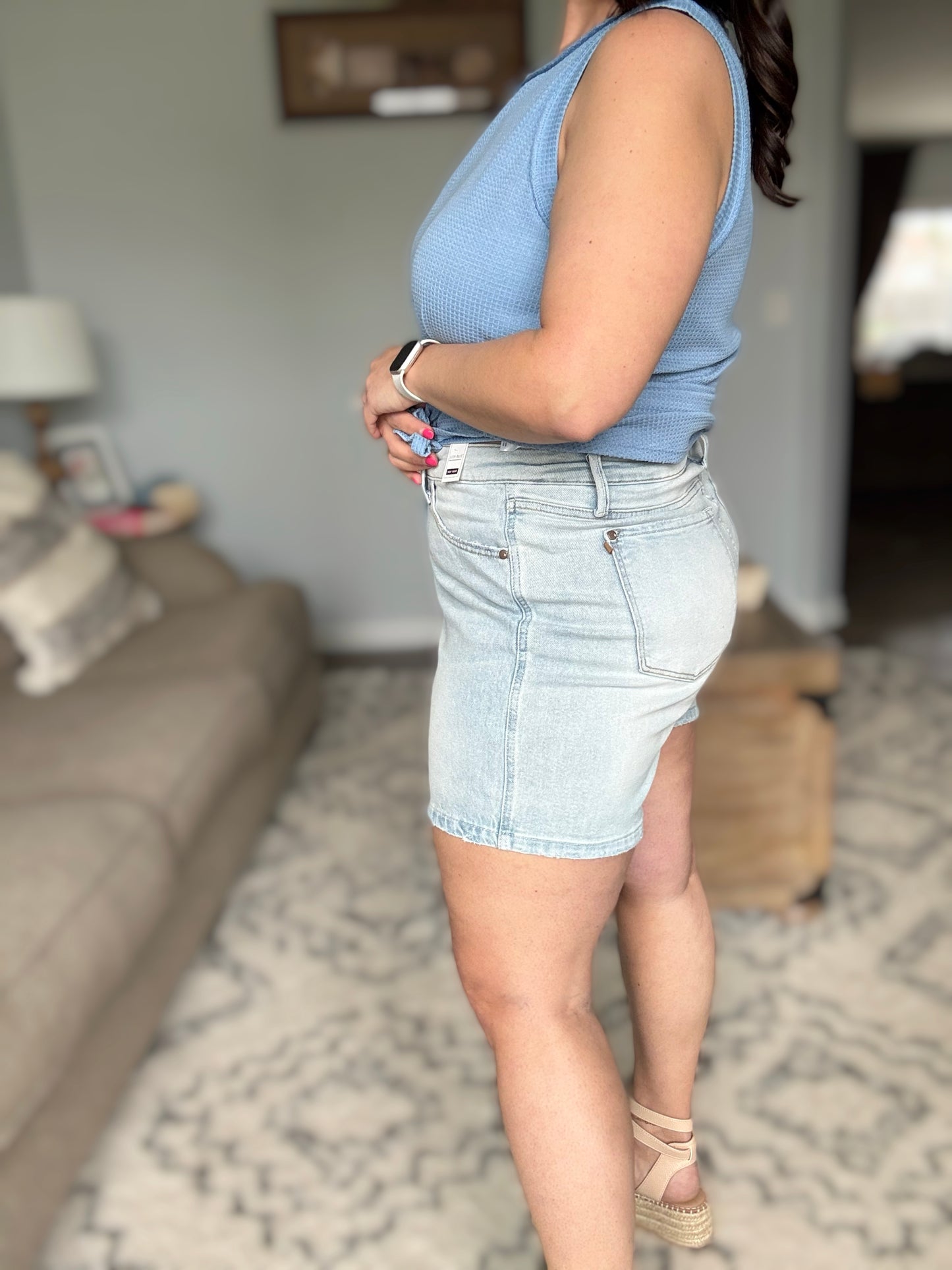 Cecily High Rise Rigid Magic Shorts