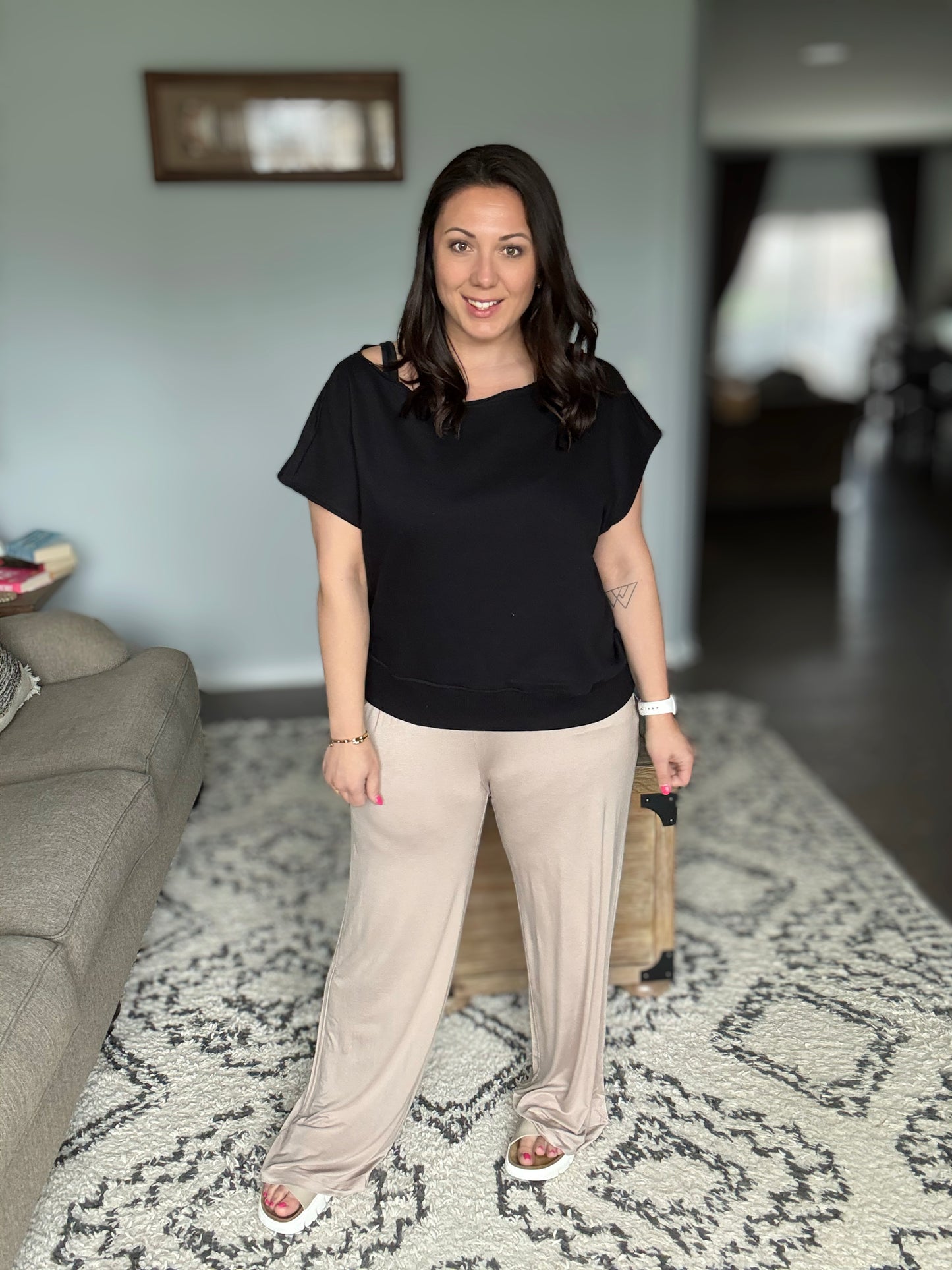 Chase the Pace Wide Leg Bottom in Taupe