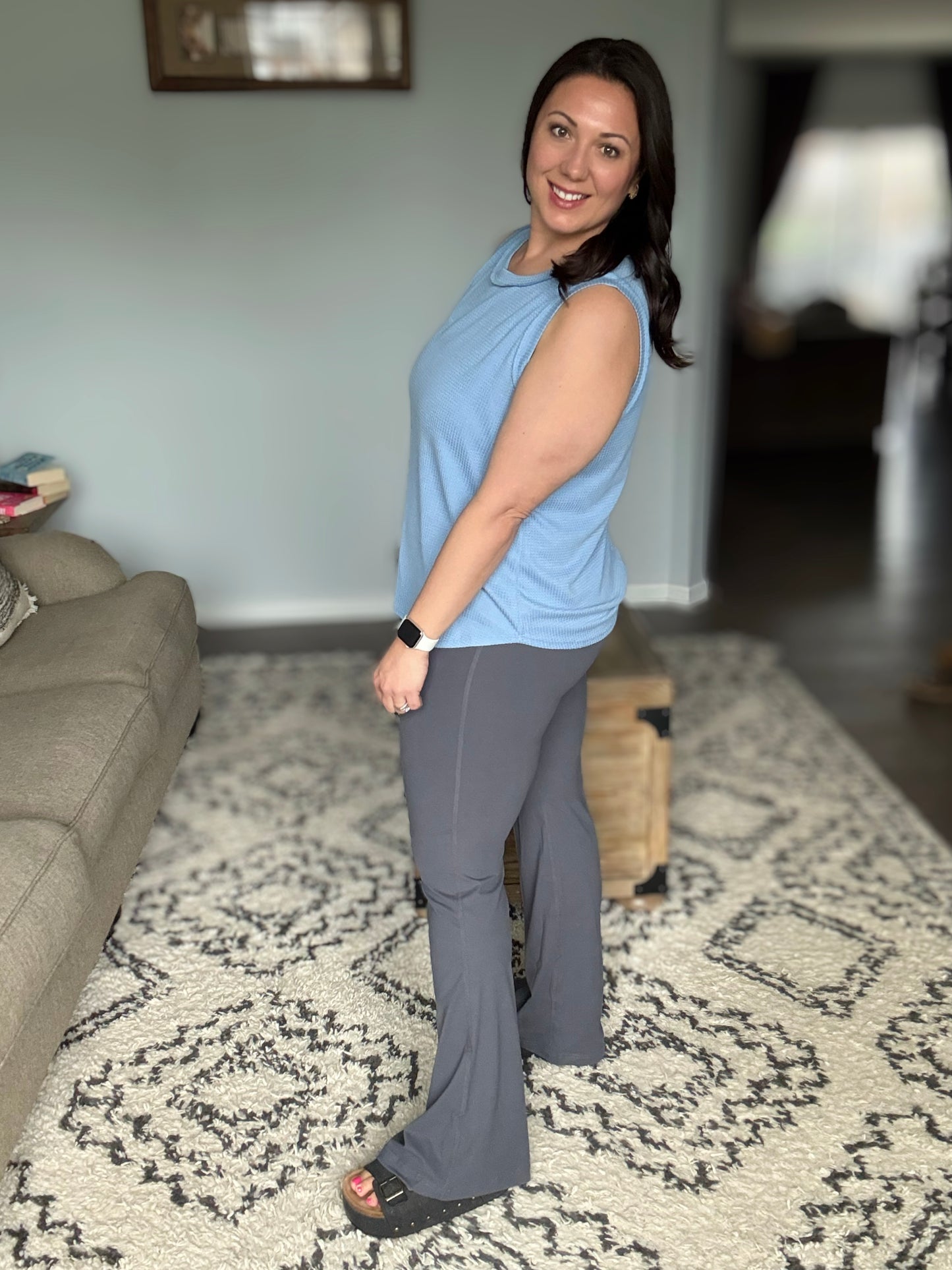 Motion Mastery Flared Yoga Pants in Titanium