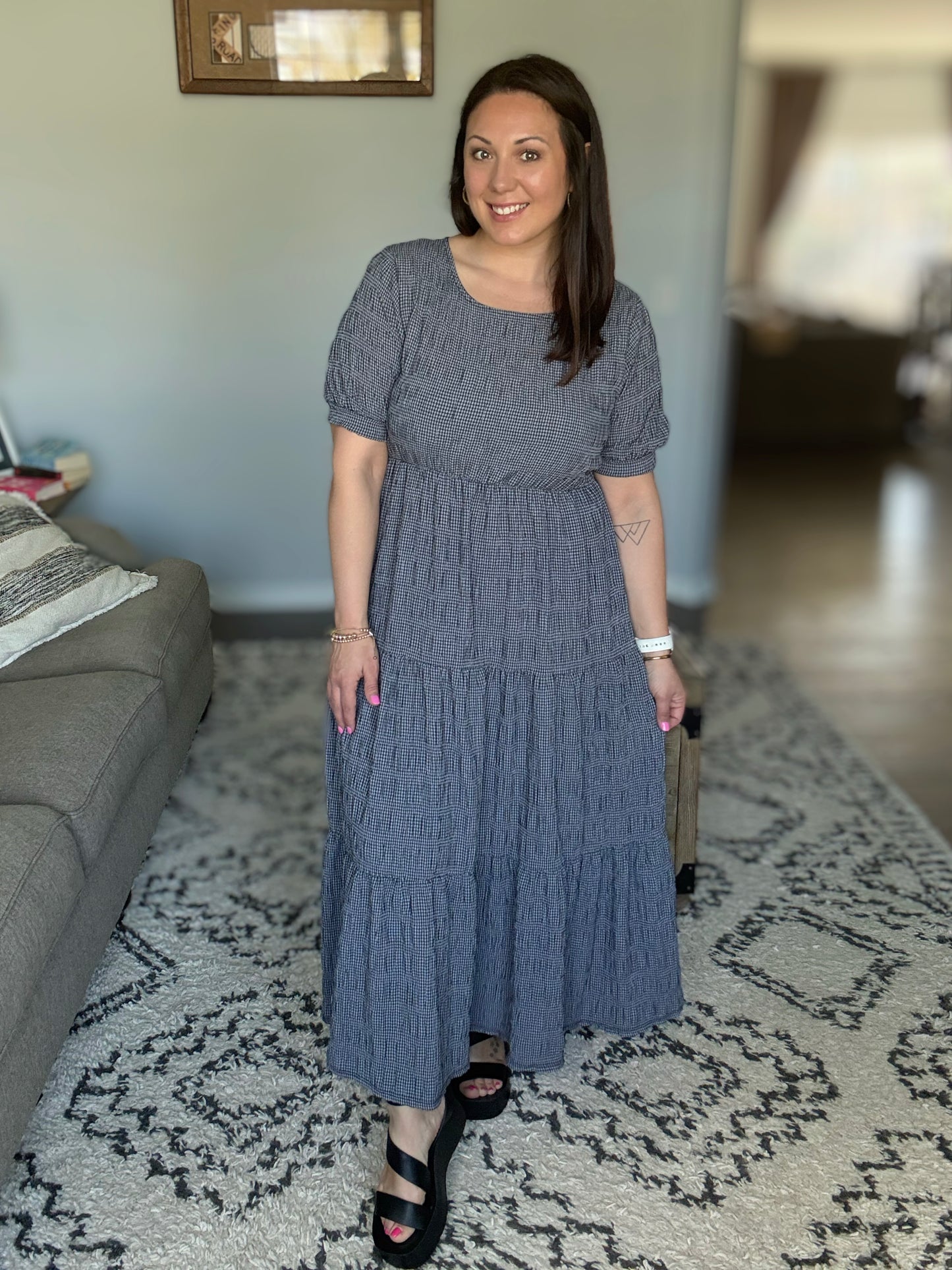 BOMBOM Textured Short Sleeve Tiered Maxi Dress