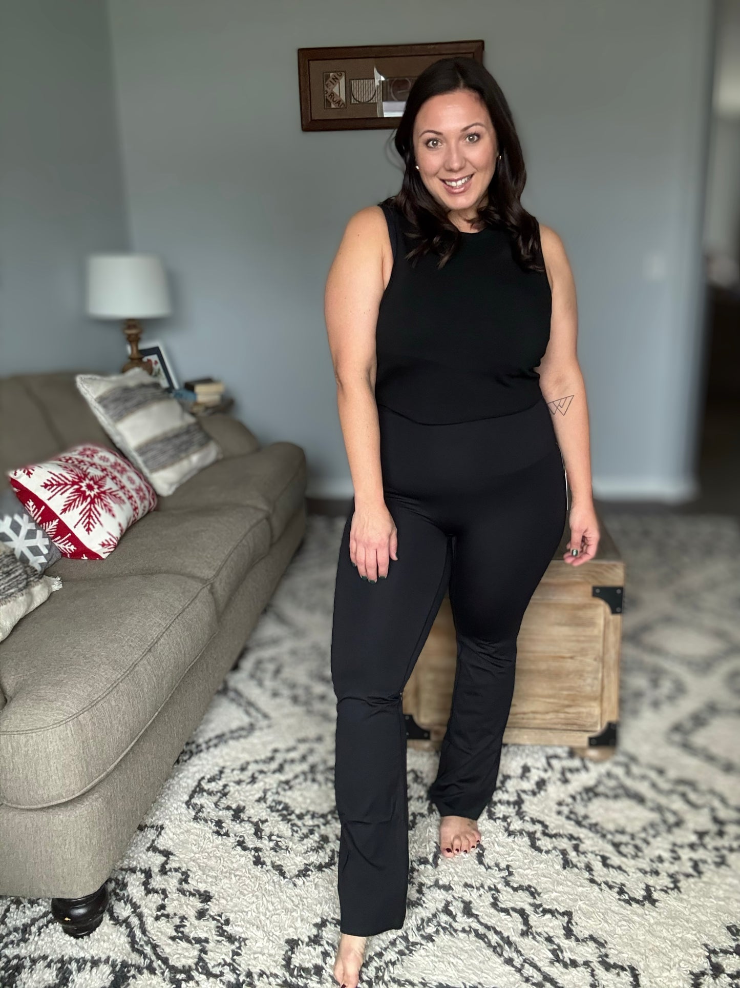 Fallon Flare Suck and Tuck Leggings in Black