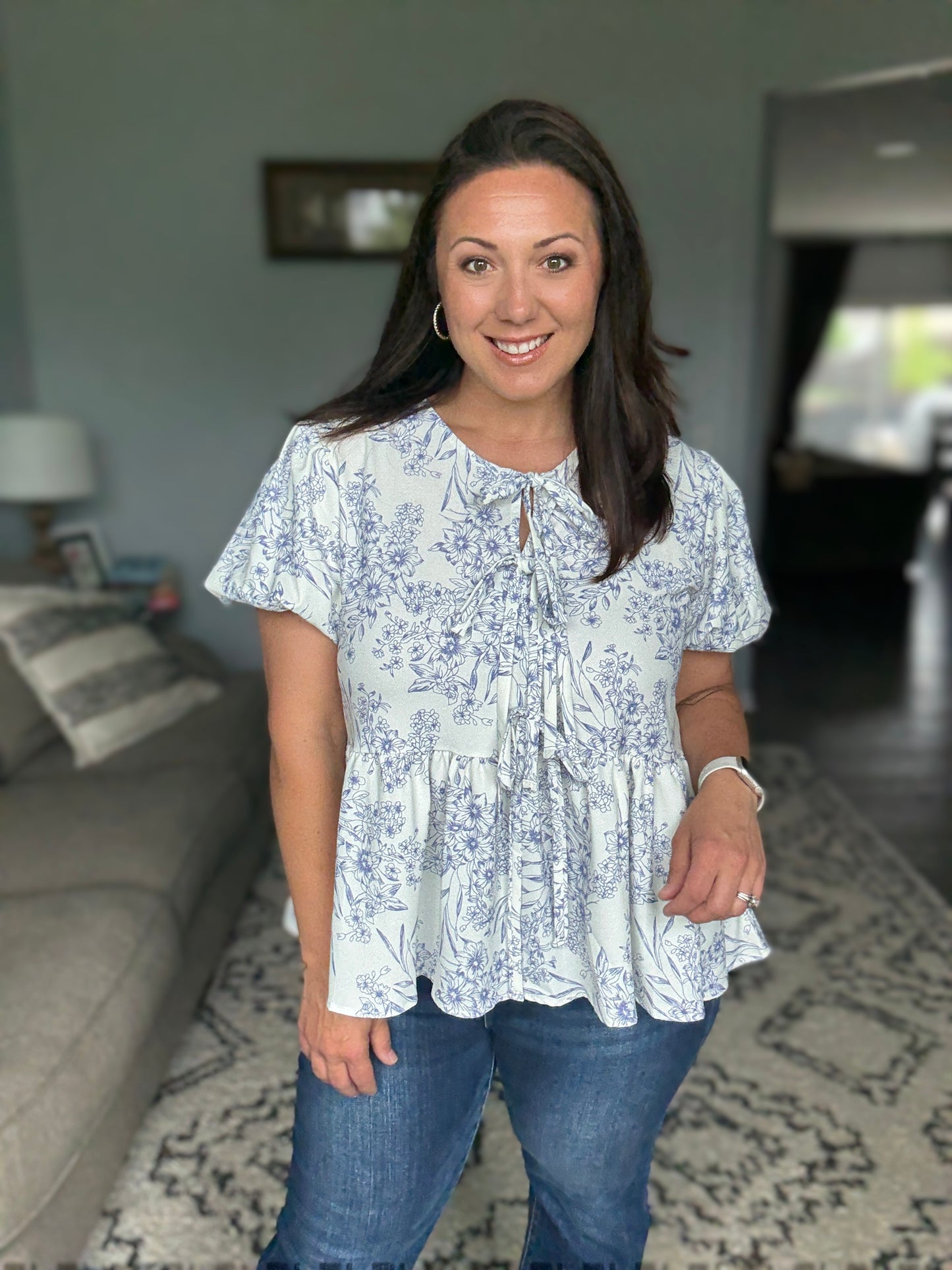 Dainty Lil' Thing Balloon Sleeve Blouse in Ivory/Blue