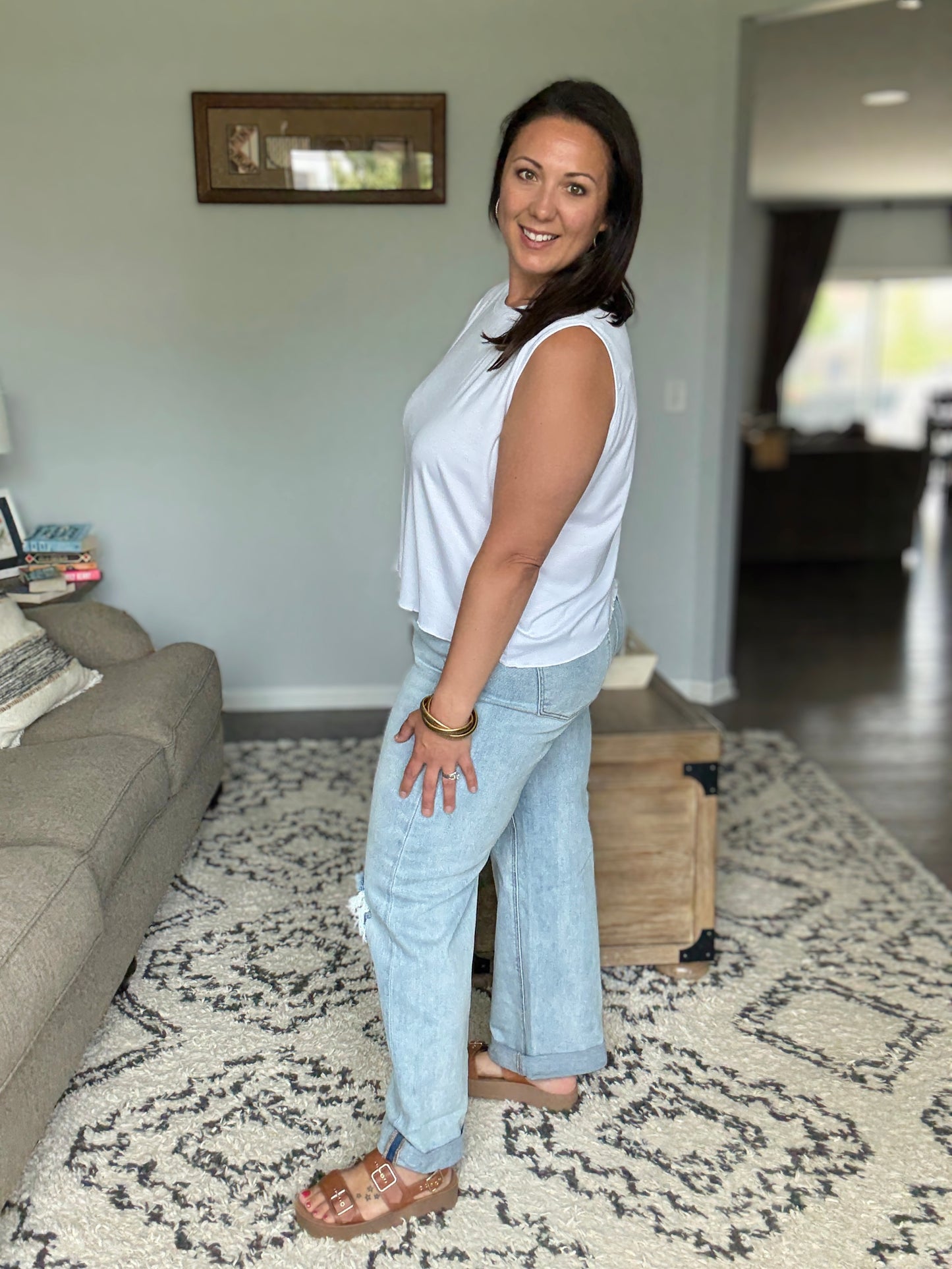 RISEN Neely Mid Rise Wide Fit Lightwash Boyfriend Jeans