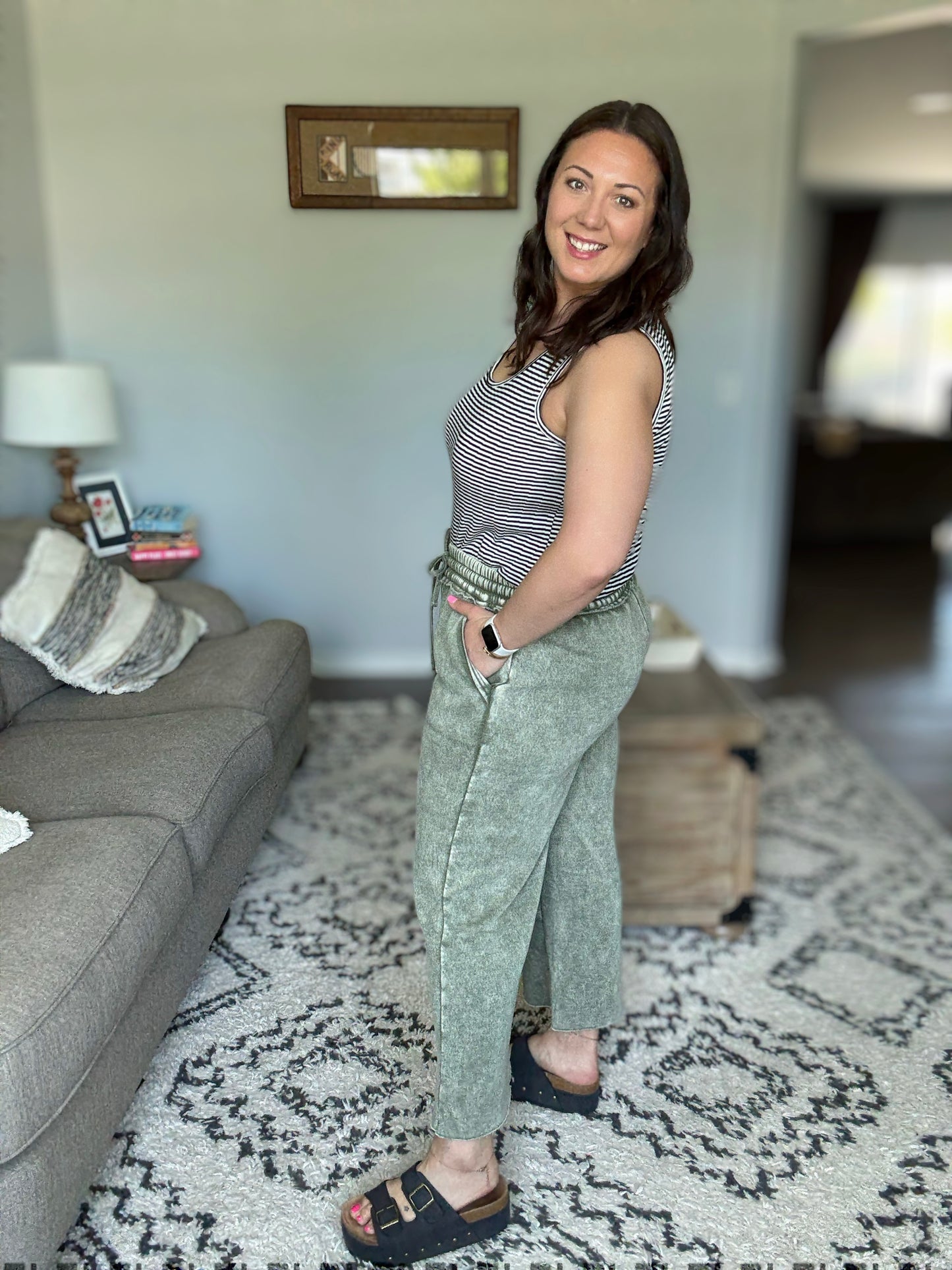 In or Out Wide Leg Cropped Pants Lt Olive