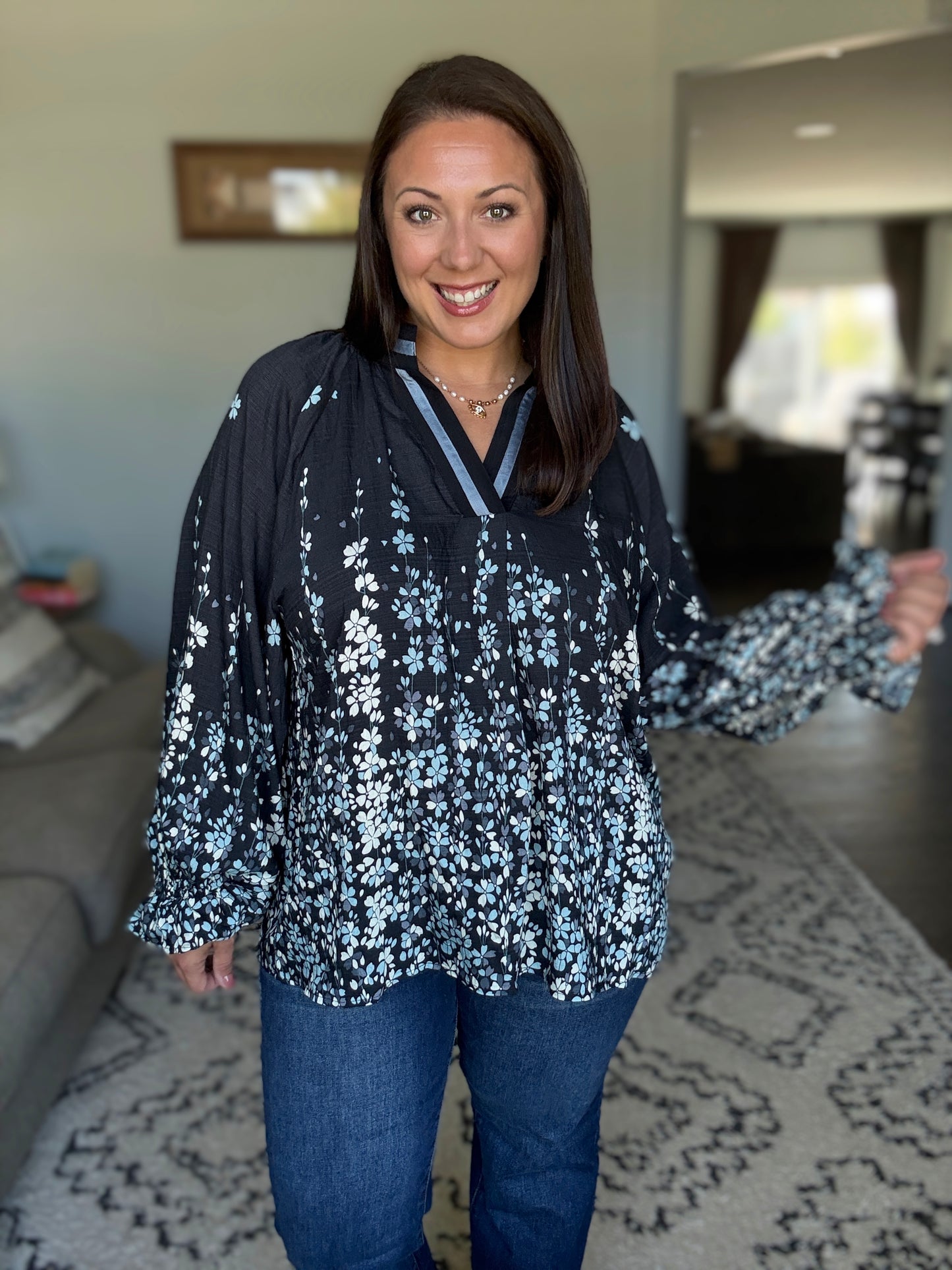 Umgee Full Size Floral Vine Print Blouse with Balloon Sleeves in Black