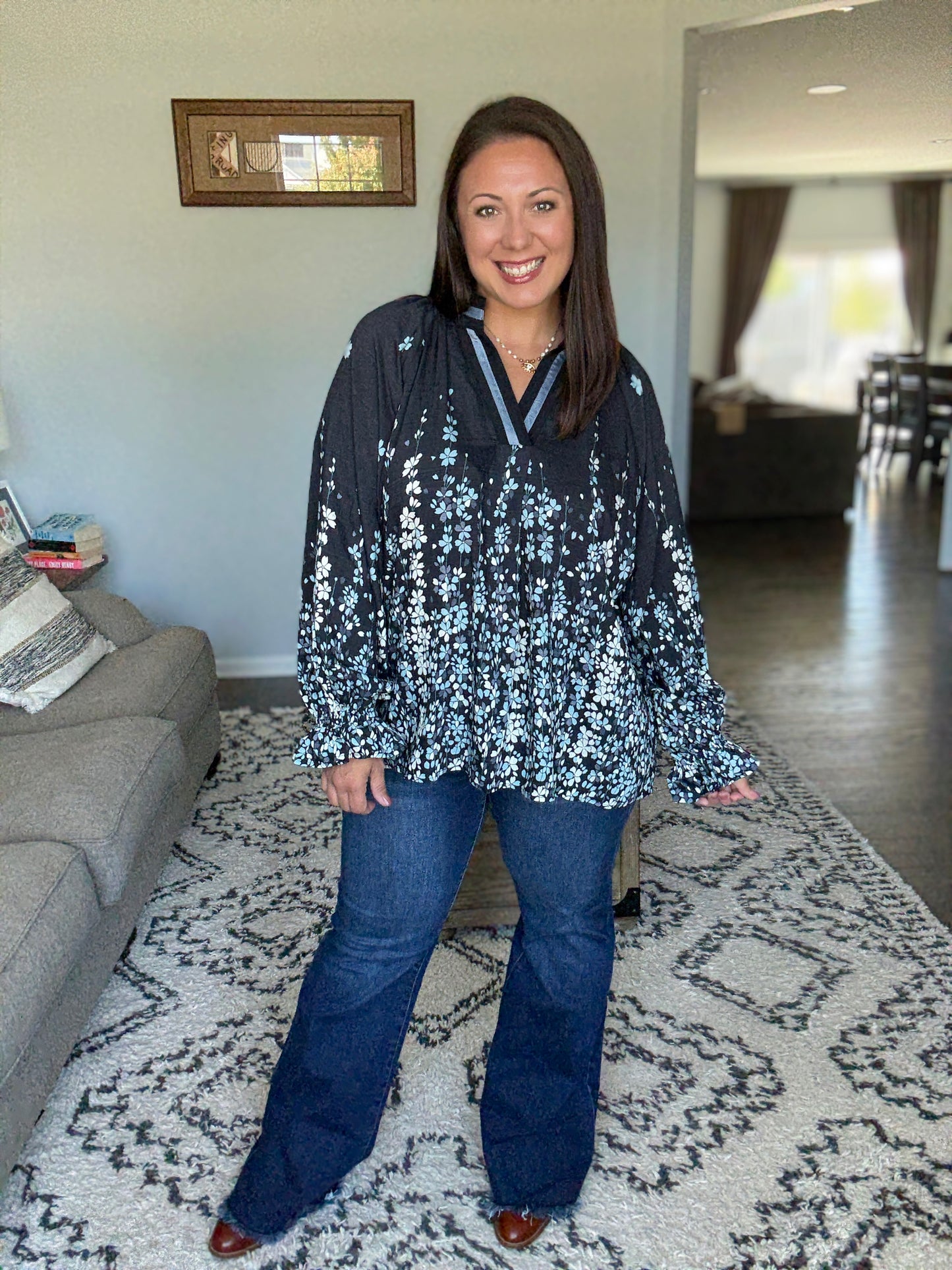 Umgee Full Size Floral Vine Print Blouse with Balloon Sleeves in Black