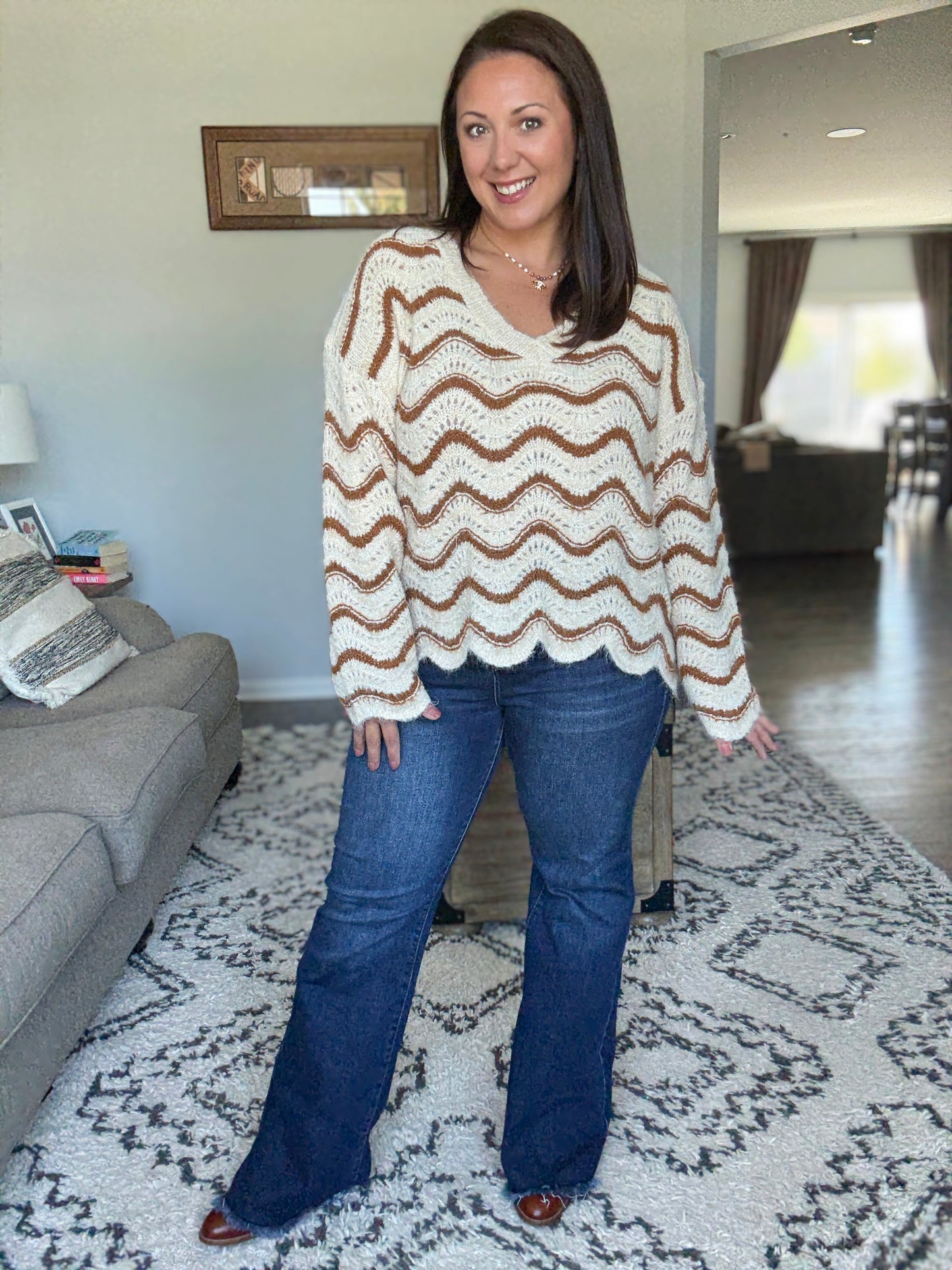 BiBi Wavy Stripe V-Neck Sweater in Oatmeal/Cinnamon