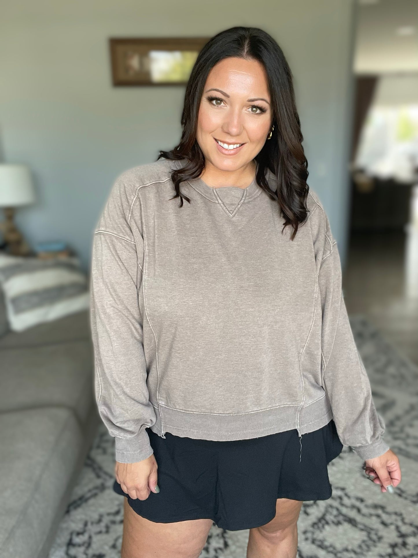 Quick Fix Mineral Wash Crew Neck Pullover in Mocha