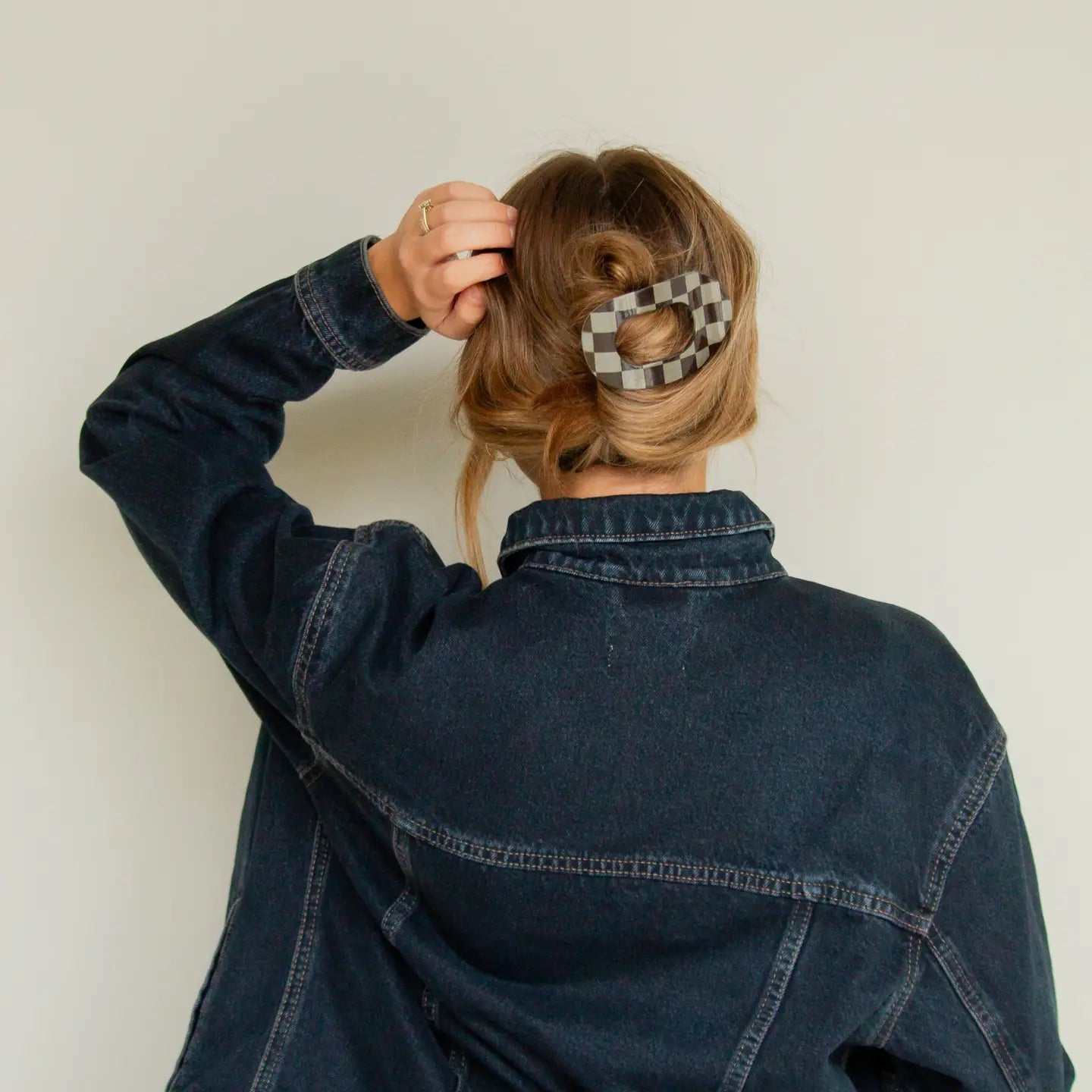 Circle Cutout Flat Claw Clip - 4 options