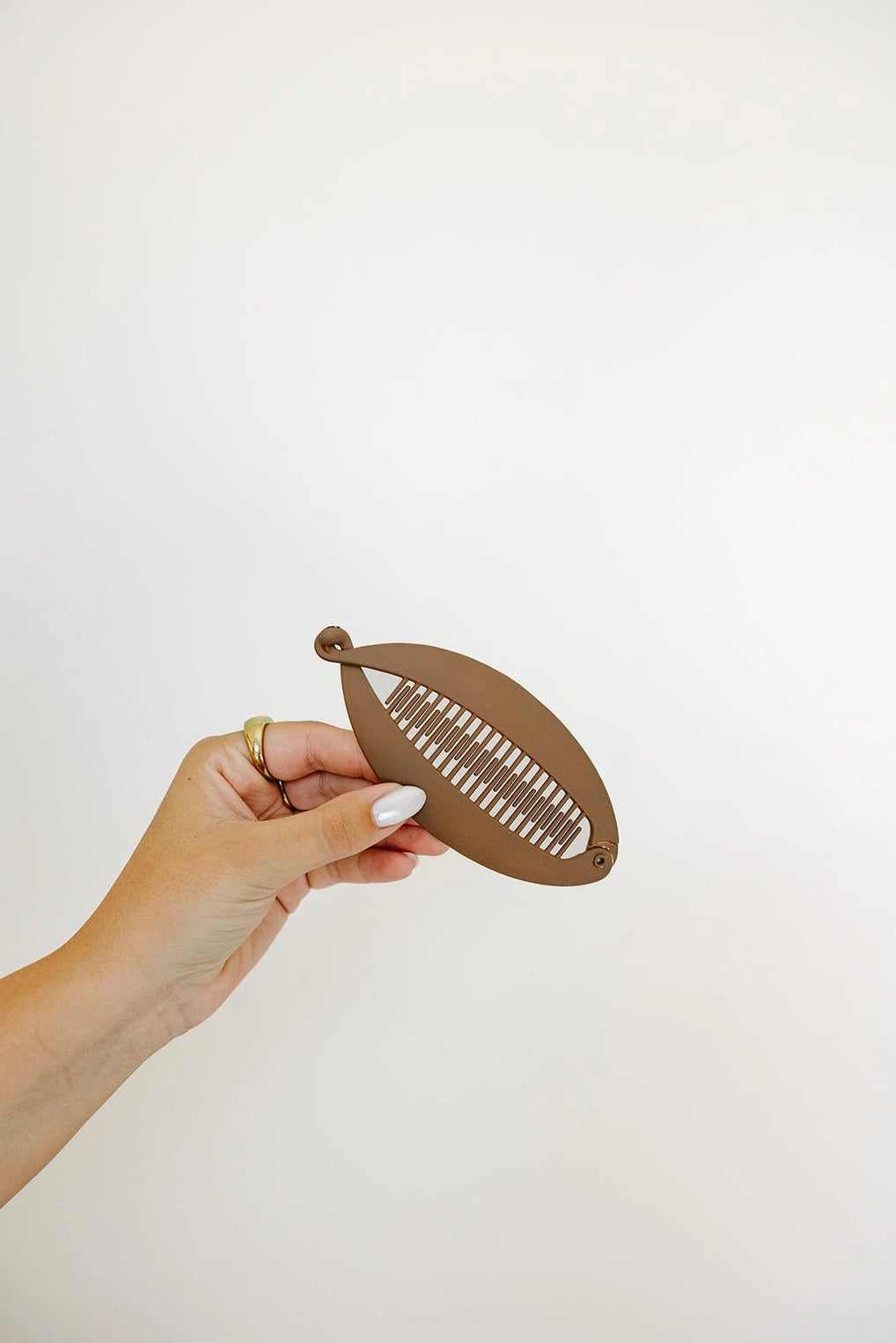 Flat Banana Clip - 2 options