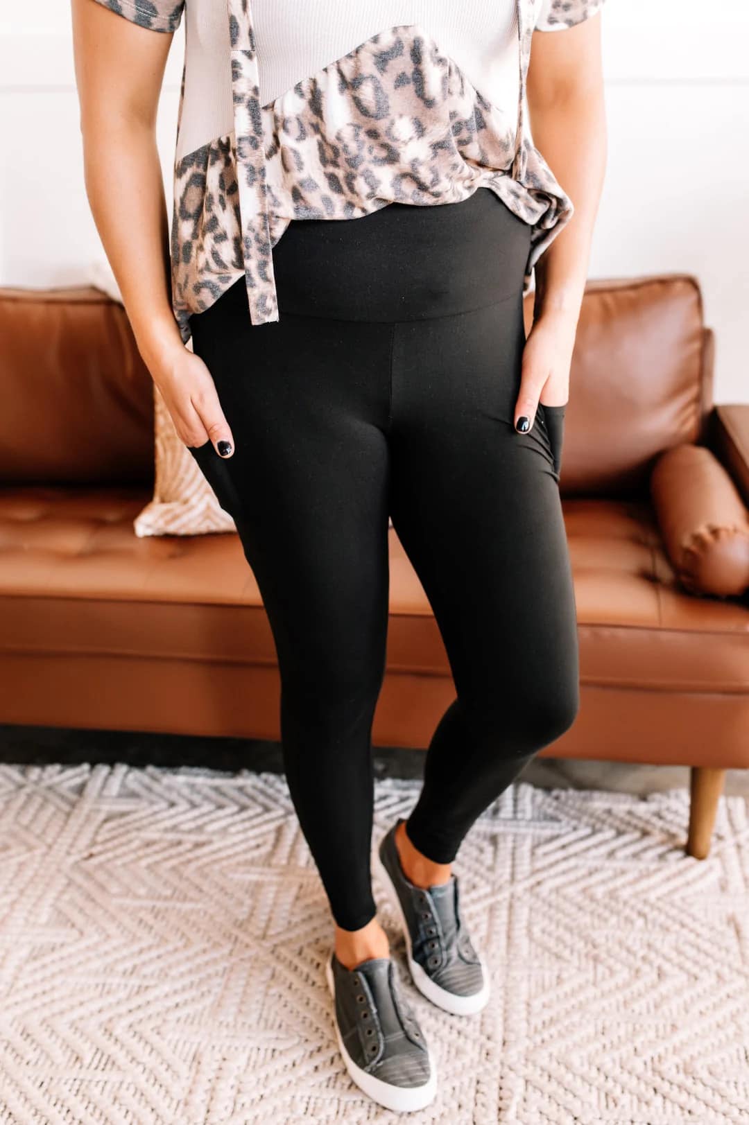 The Last Leggings with POCKETS You'll Ever Need In Black