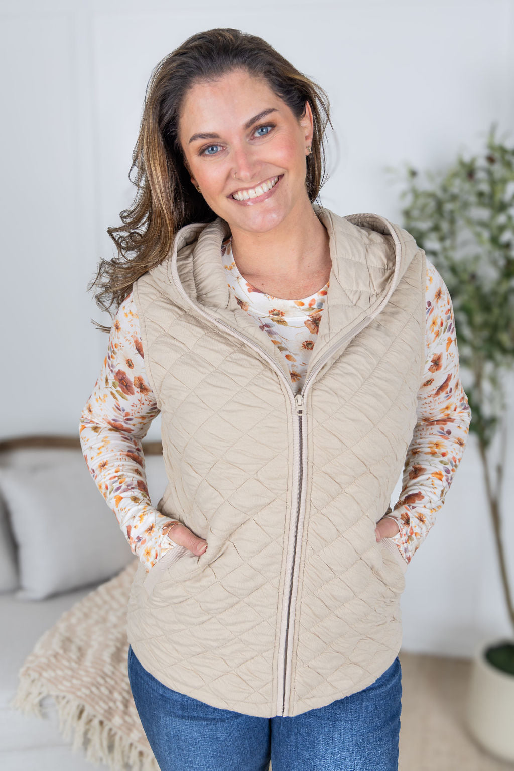 Michelle Mae Heather Hooded Vest - Beige