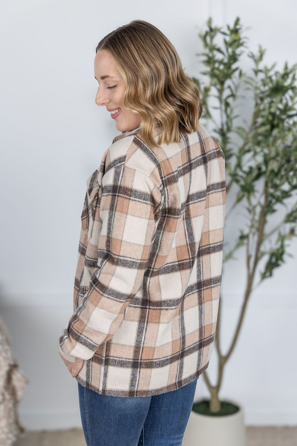 Michelle Mae Norah Plaid Shacket - Beige Mix Plaid